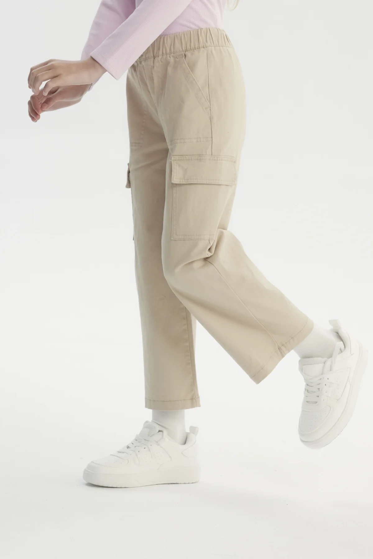 Pantalón Niña Calce Recto Beige - Image 2