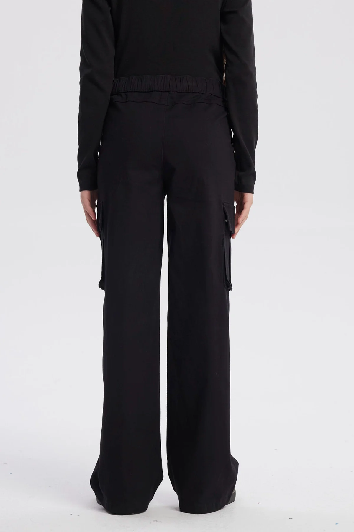 Pantalón Niña Cargo Cordón Negro - Image 3