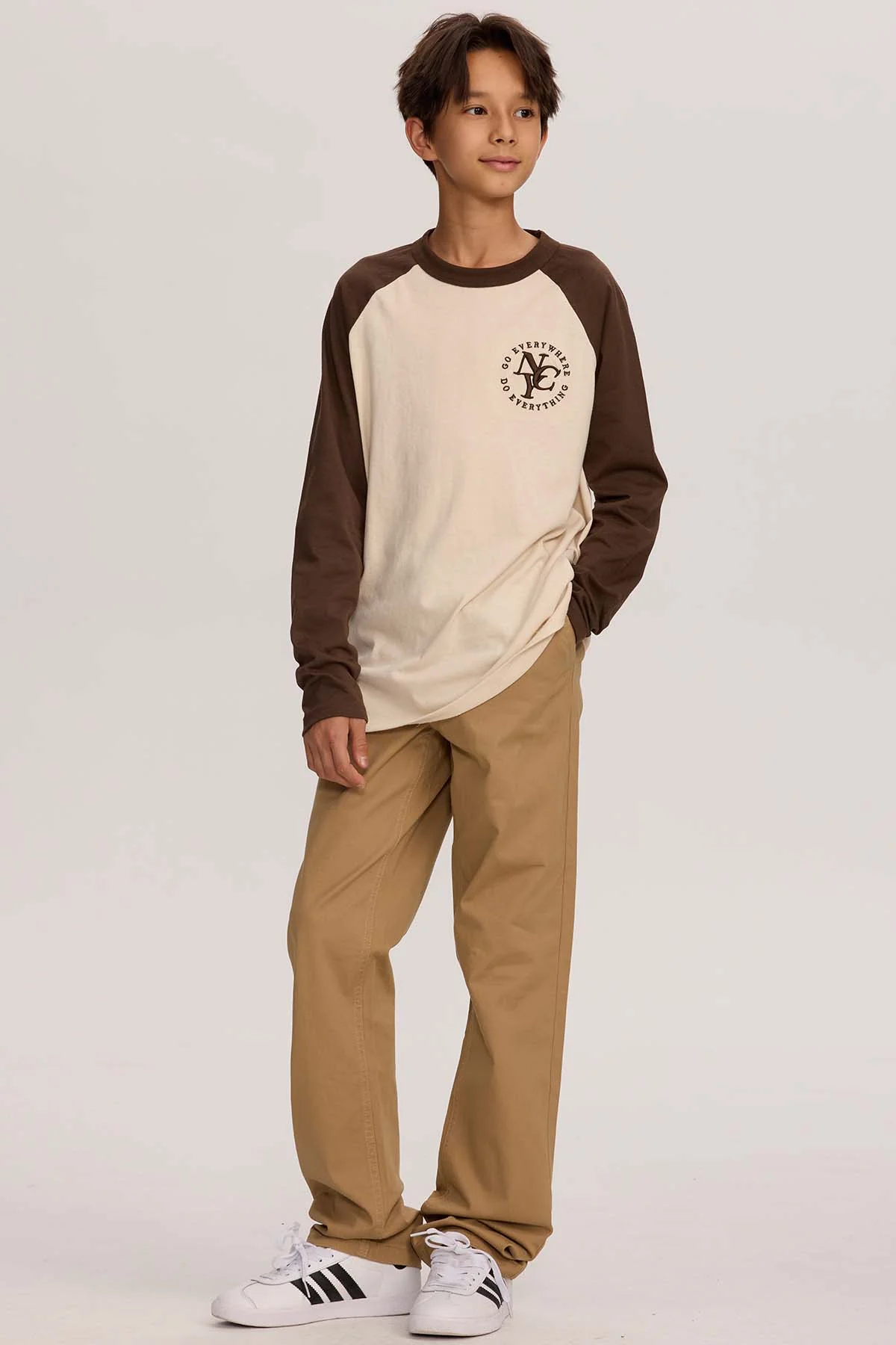 Pantalón Niño Básico Gabardina Kaki - Image 4