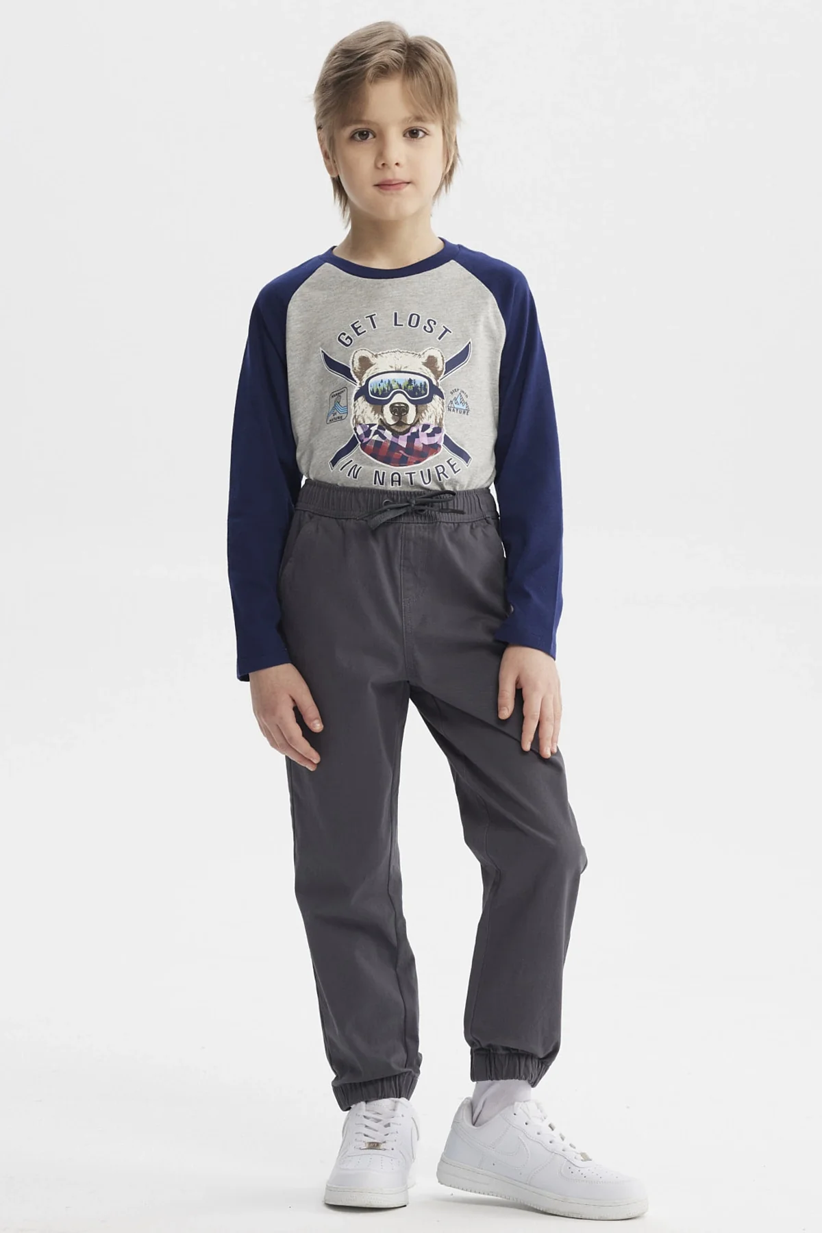 Pantalón Niño Básico Gris Oscuro - Image 4