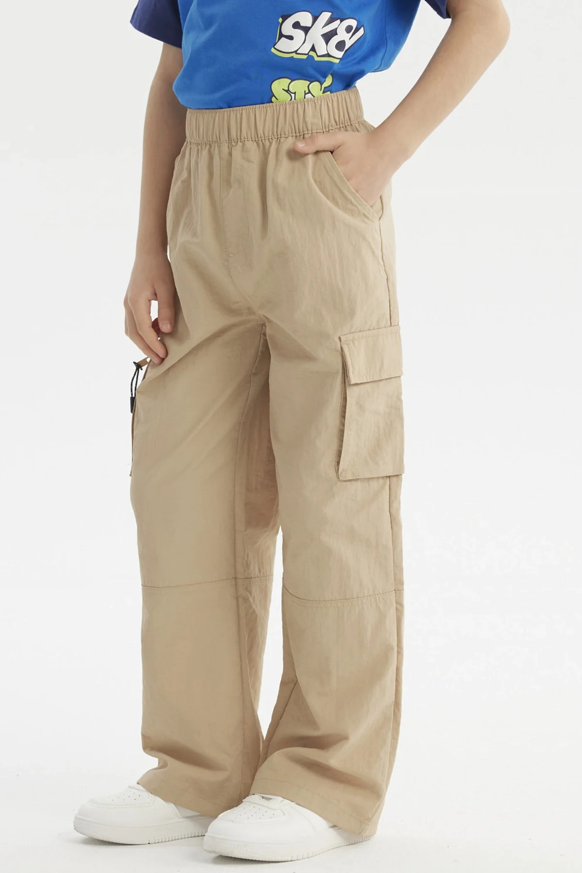 Pantalón Niño Calce Recto Taslan Kaki - Image 2