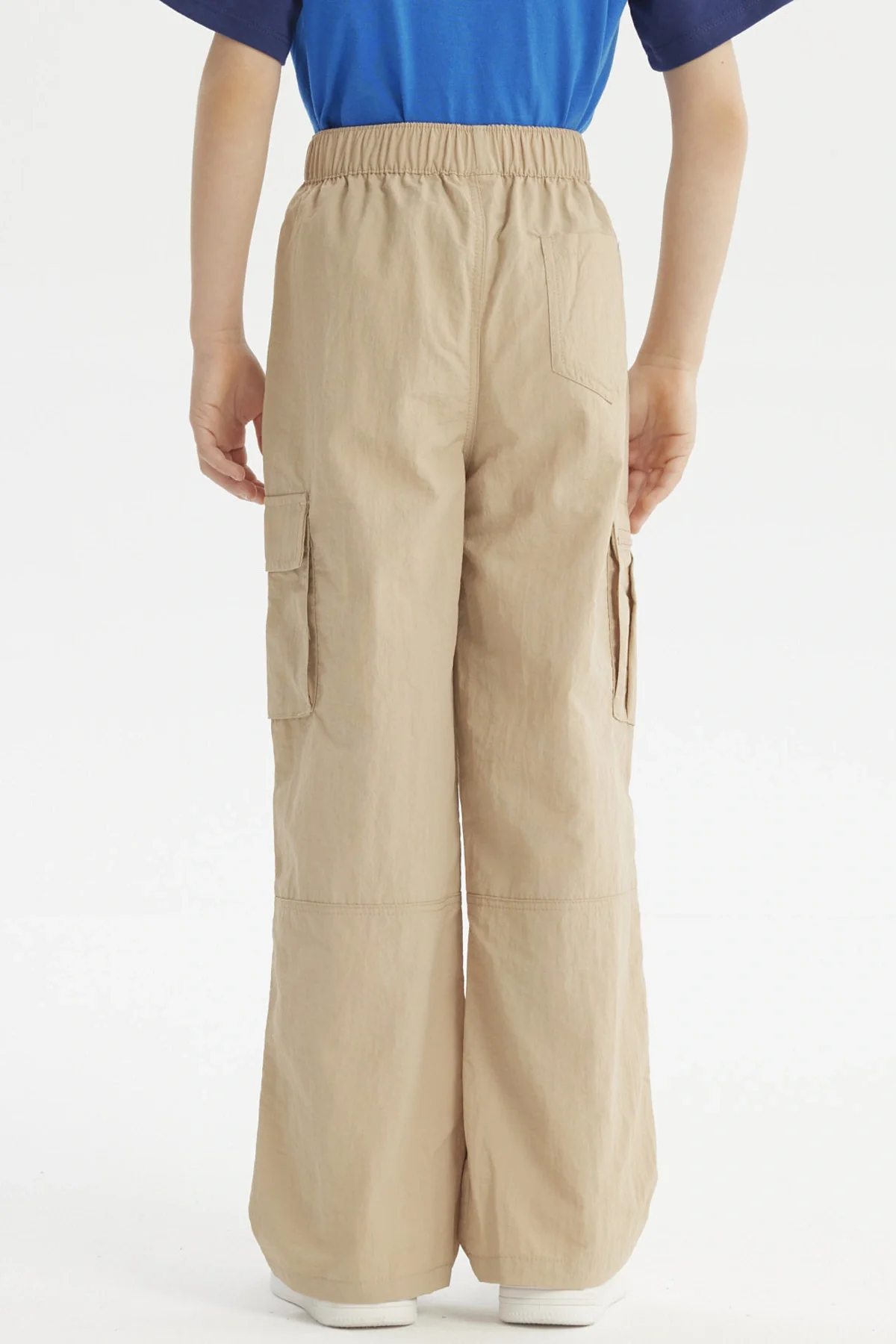 Pantalón Niño Calce Recto Taslan Kaki - Image 3