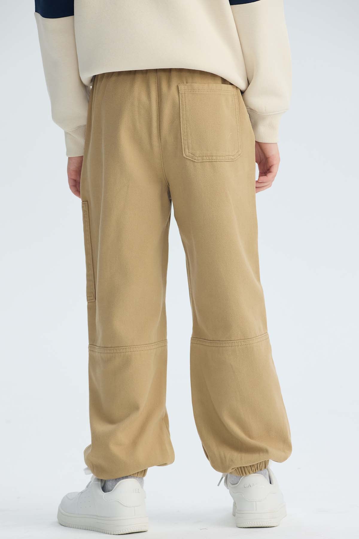 Pantalón Niño Jogger Kaki - Image 2