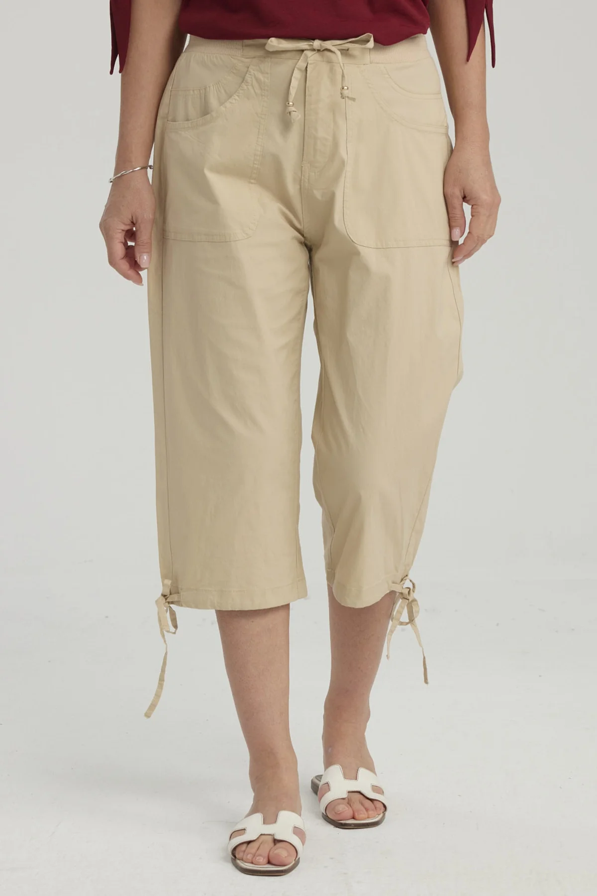 Pescador Mujer Con Cortes Y Apertura Beige - Image 5