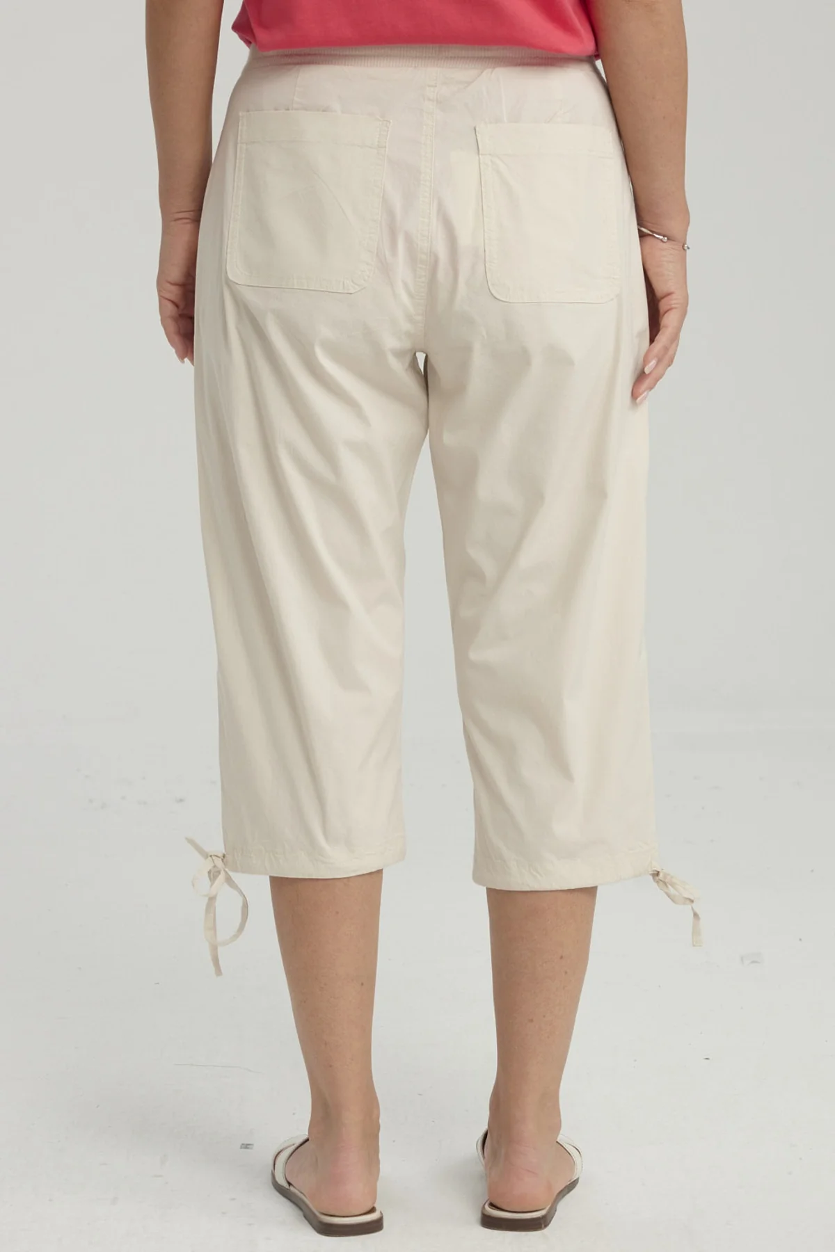 Pescador Mujer Con Cortes Y Apertura Beige Claro - Image 2