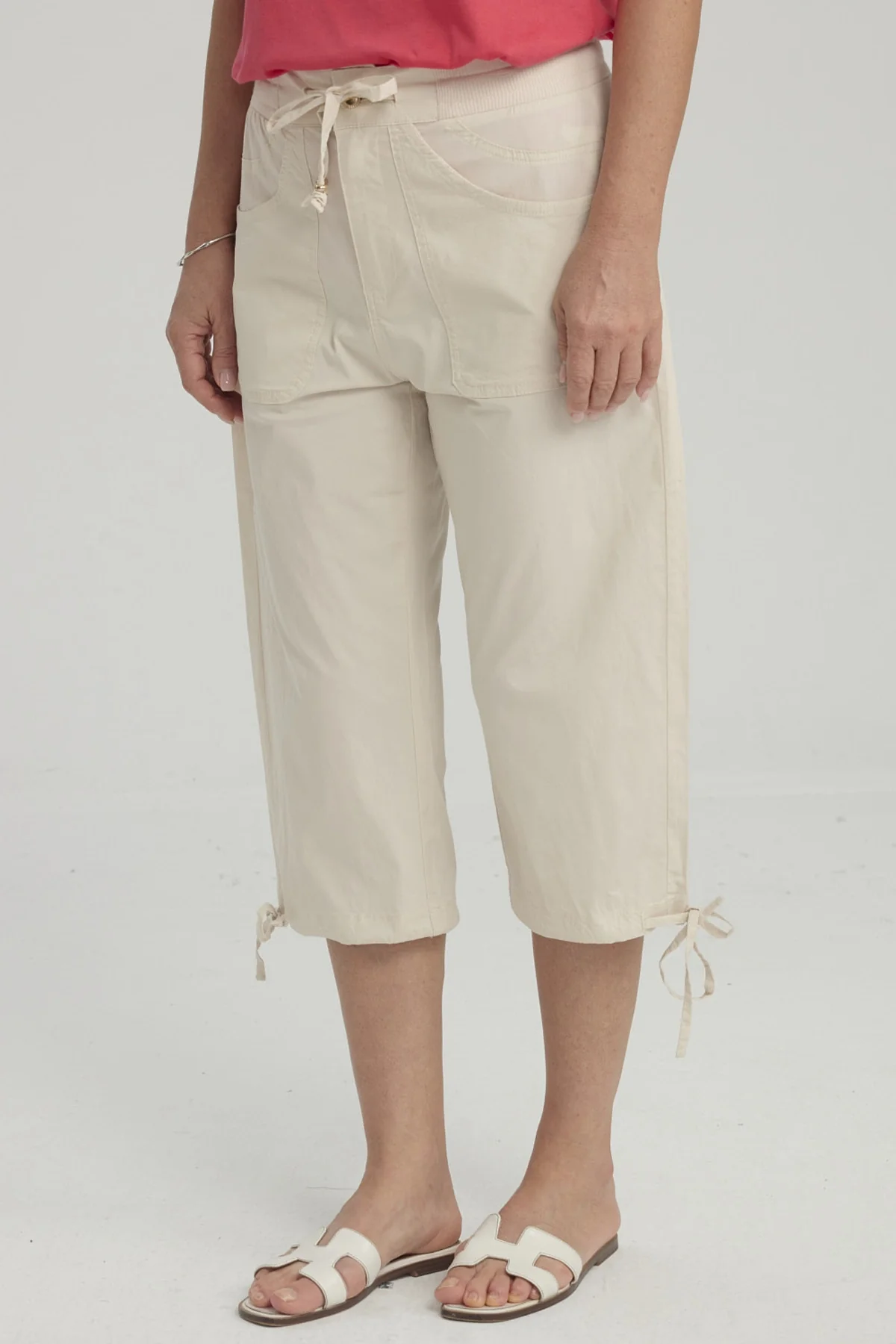Pescador Mujer Con Cortes Y Apertura Beige Claro - Image 3