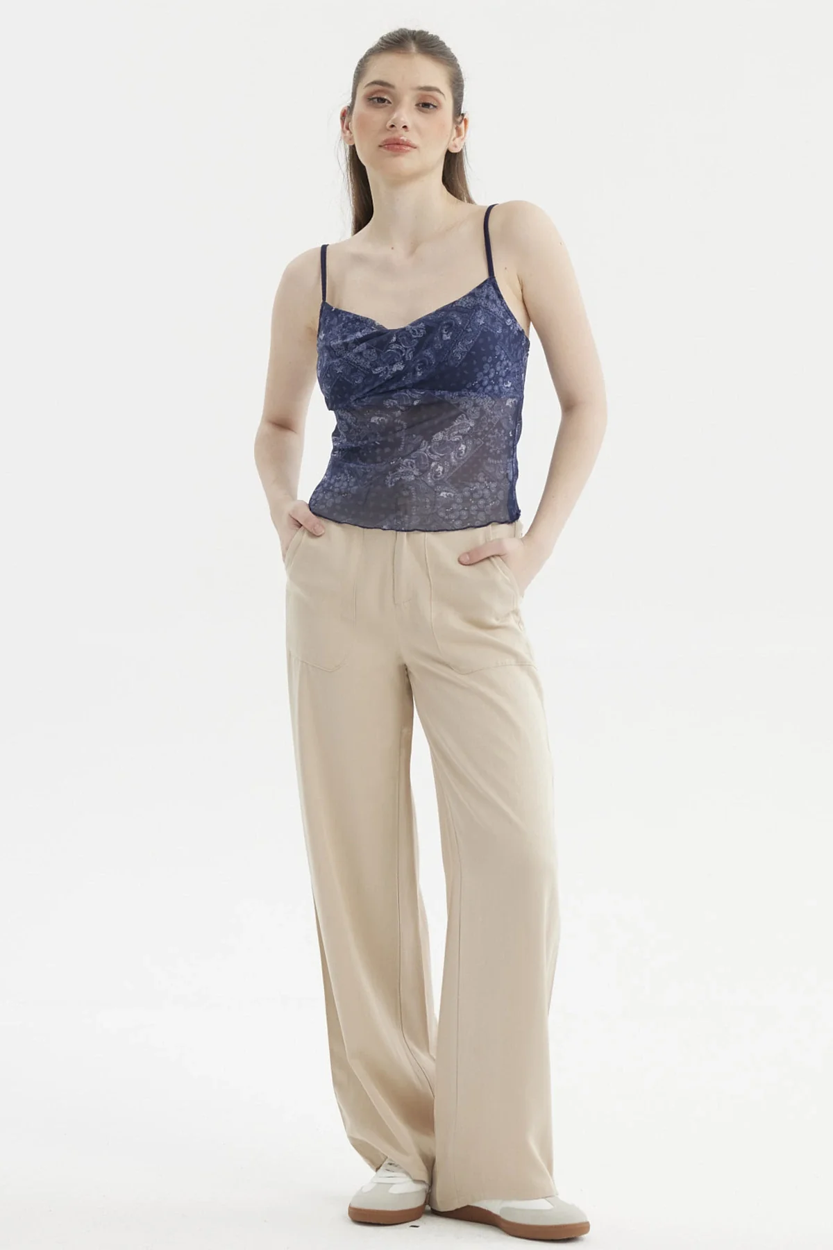 Peto Mujer Diseño En Espalda Azul Oscuro - Image 4