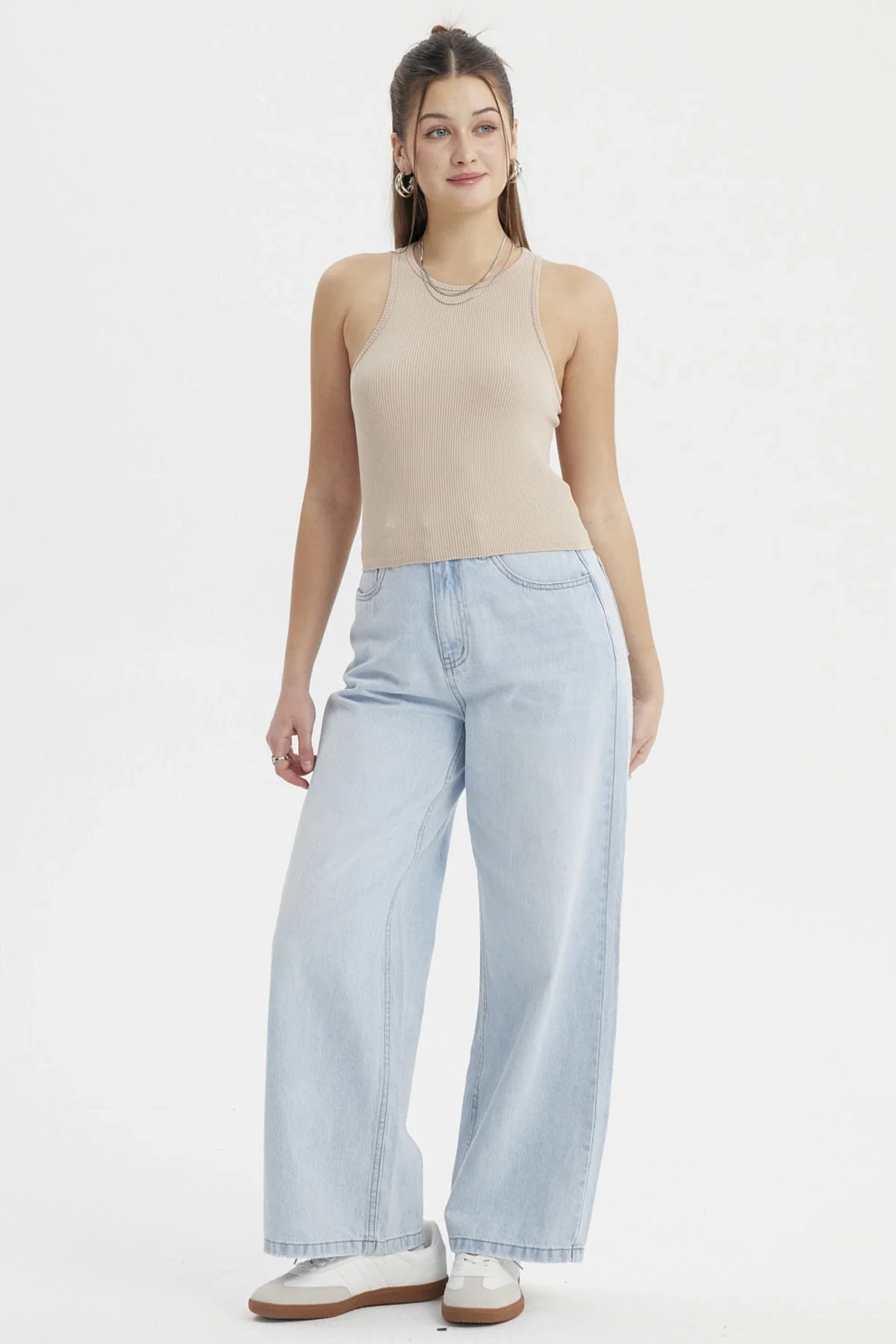 Peto Mujer Musculosa Beige - Image 4