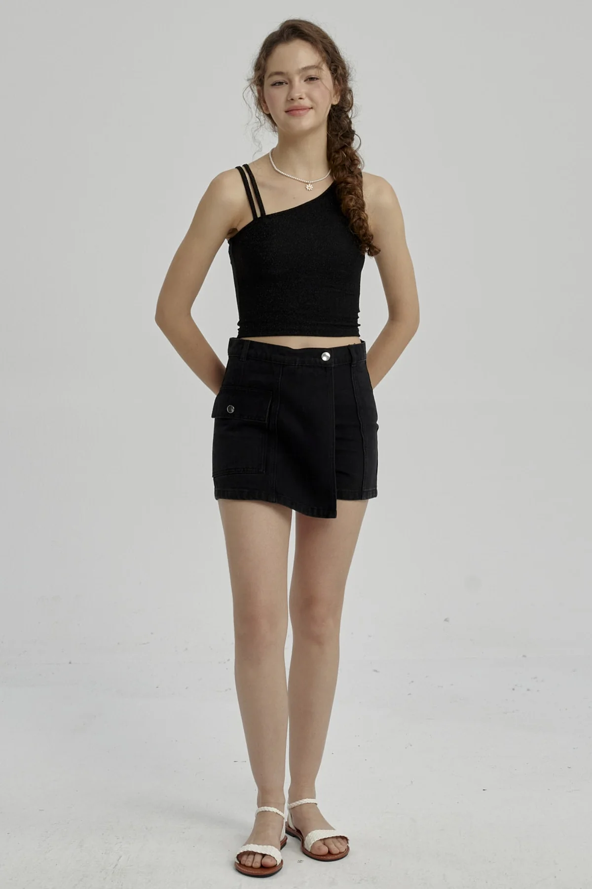 Peto Niña Fiesta Negro - Image 4