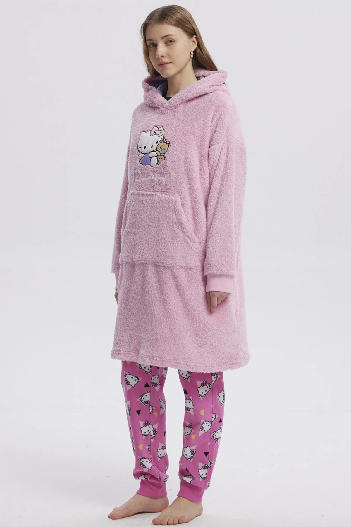 Pijama Mujer Largo Polar Hello Kitty Rosado - Image 4