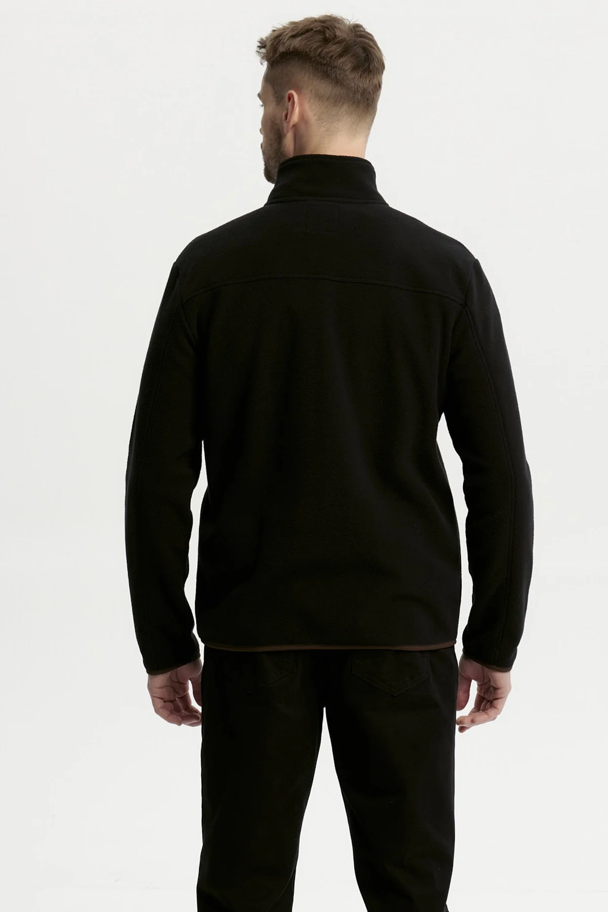 Polar Hombre Slim Cuello Con Cierre Negro - Image 3