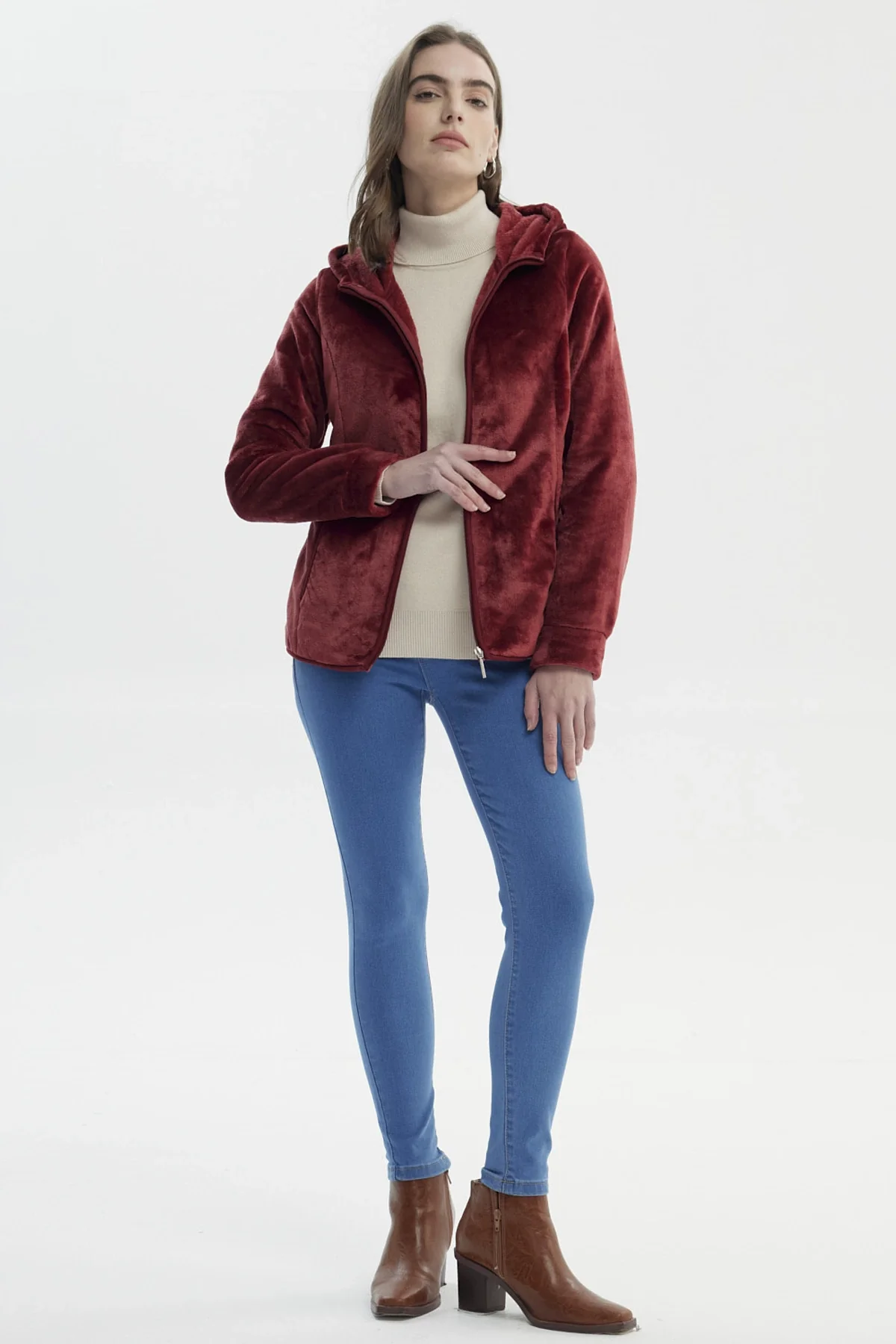 Polar Mujer Básico Plush Con Cierre Rojo Oscuro - Image 4