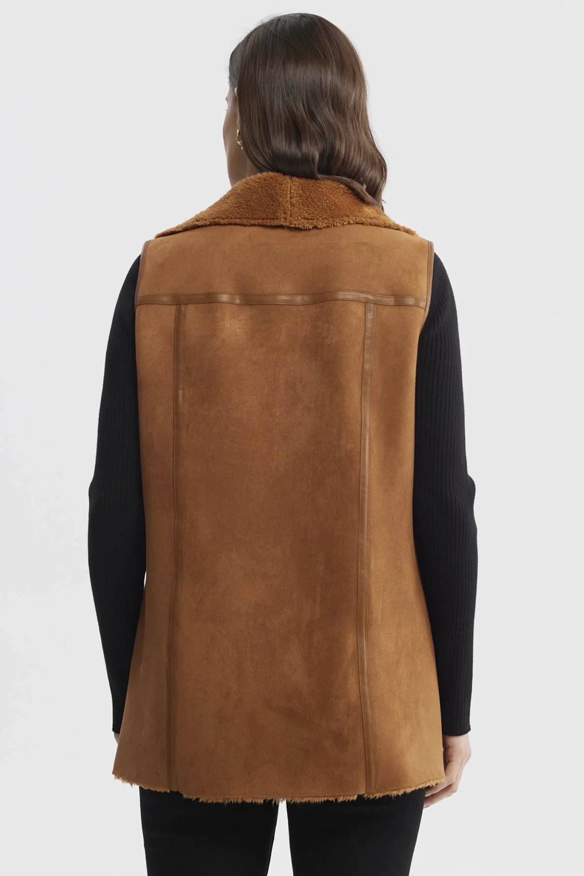 Polar Mujer Corto Antelina Solapa Ancha Camel - Image 3