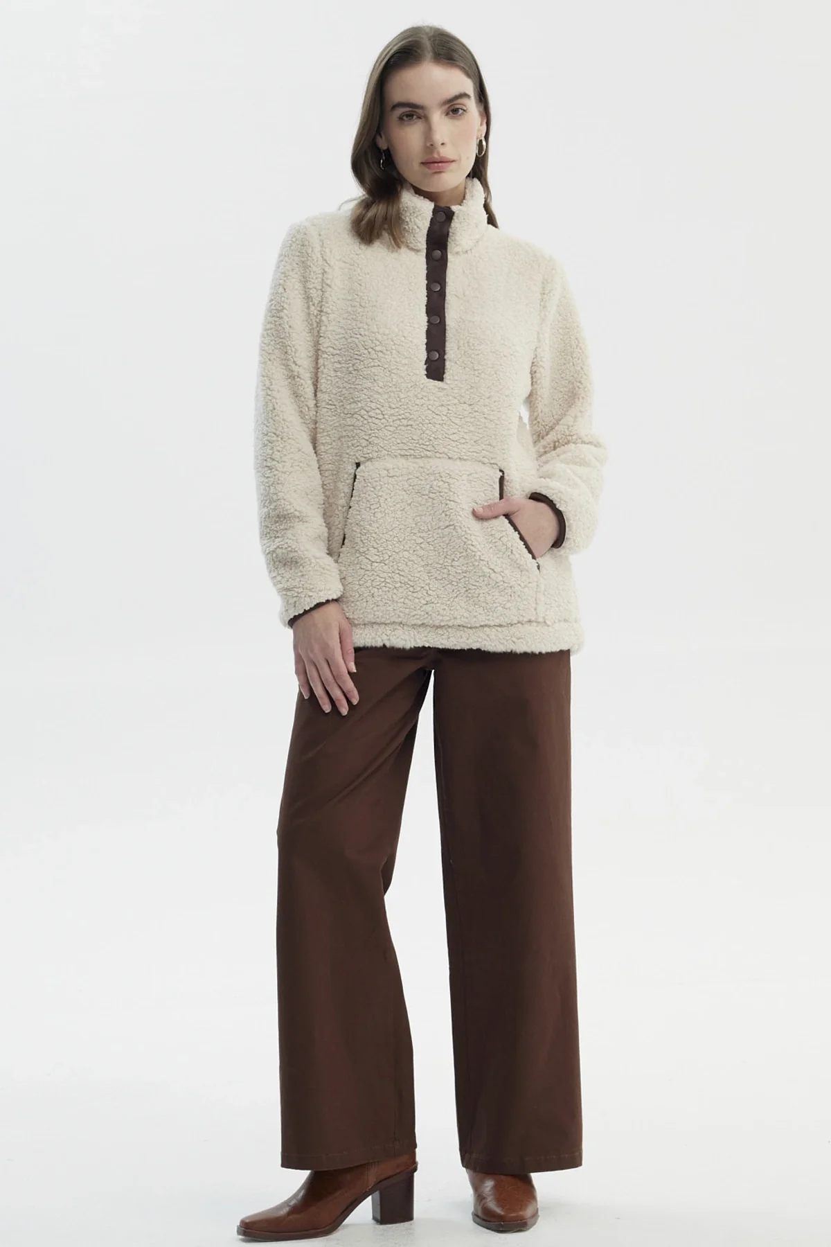 Polar Mujer Slim Beige - Image 4