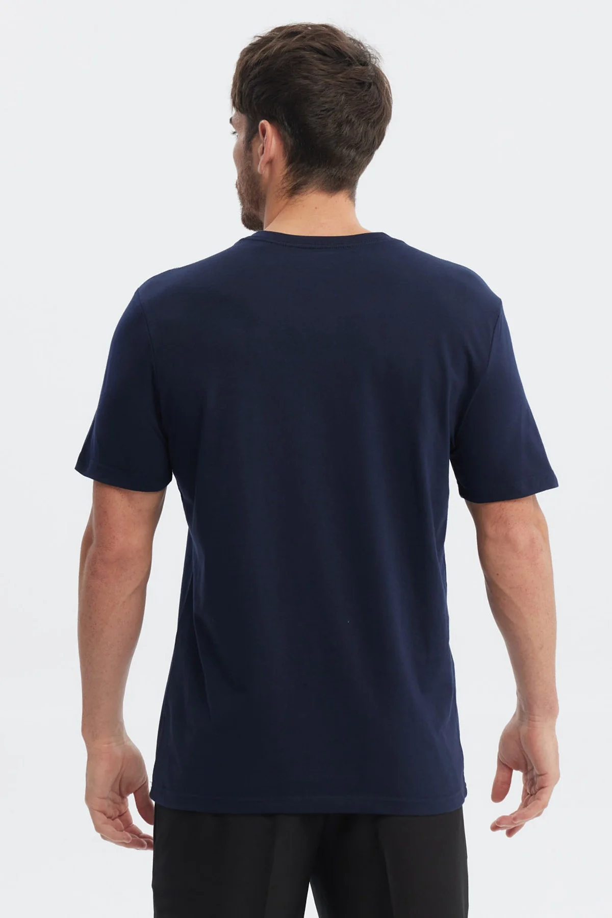 Polera Hombre Básica Azul Marino - Image 3