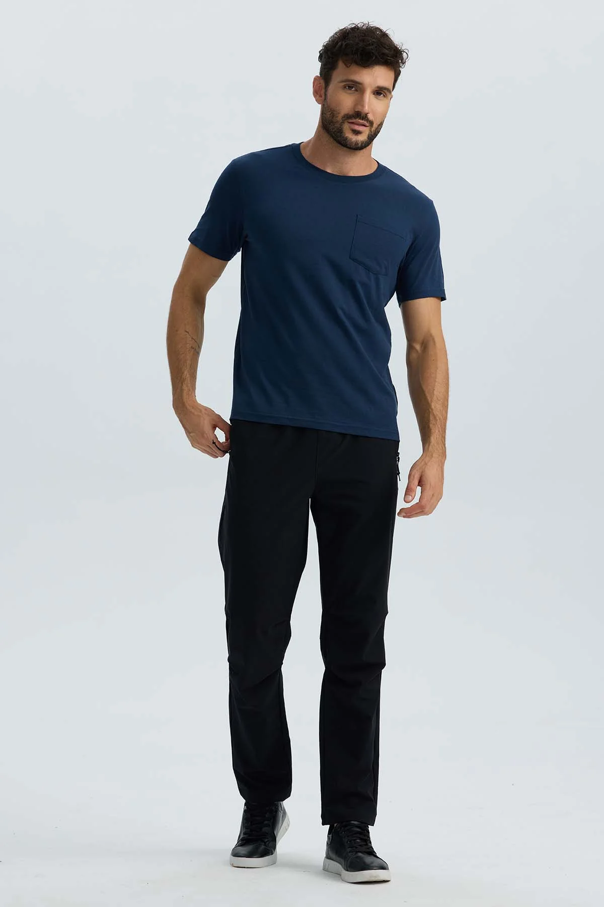 Polera Hombre Básica Con Bolsillo Azul Marino - Image 4