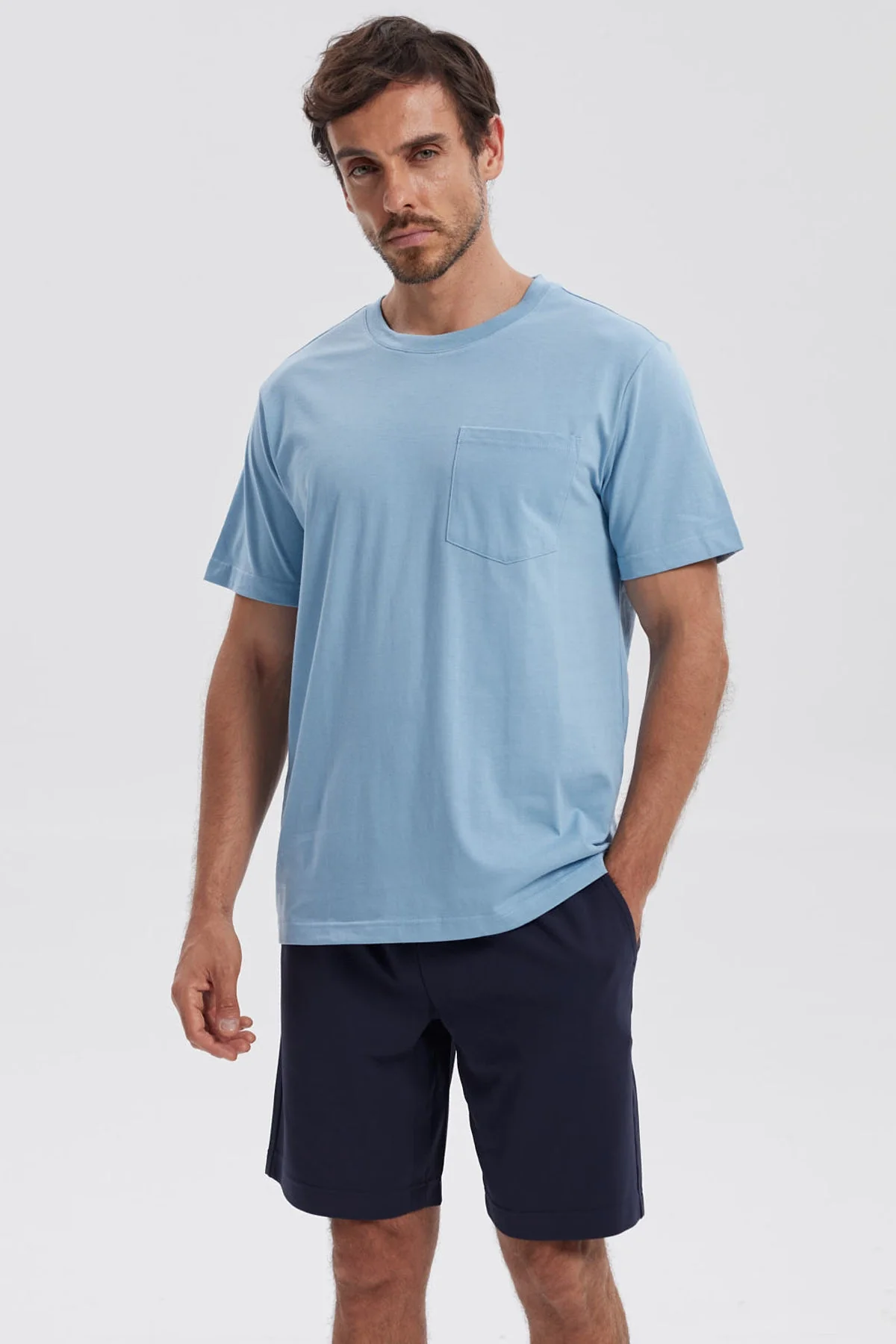 Polera Hombre Básica Con Bolsillo Celeste Claro