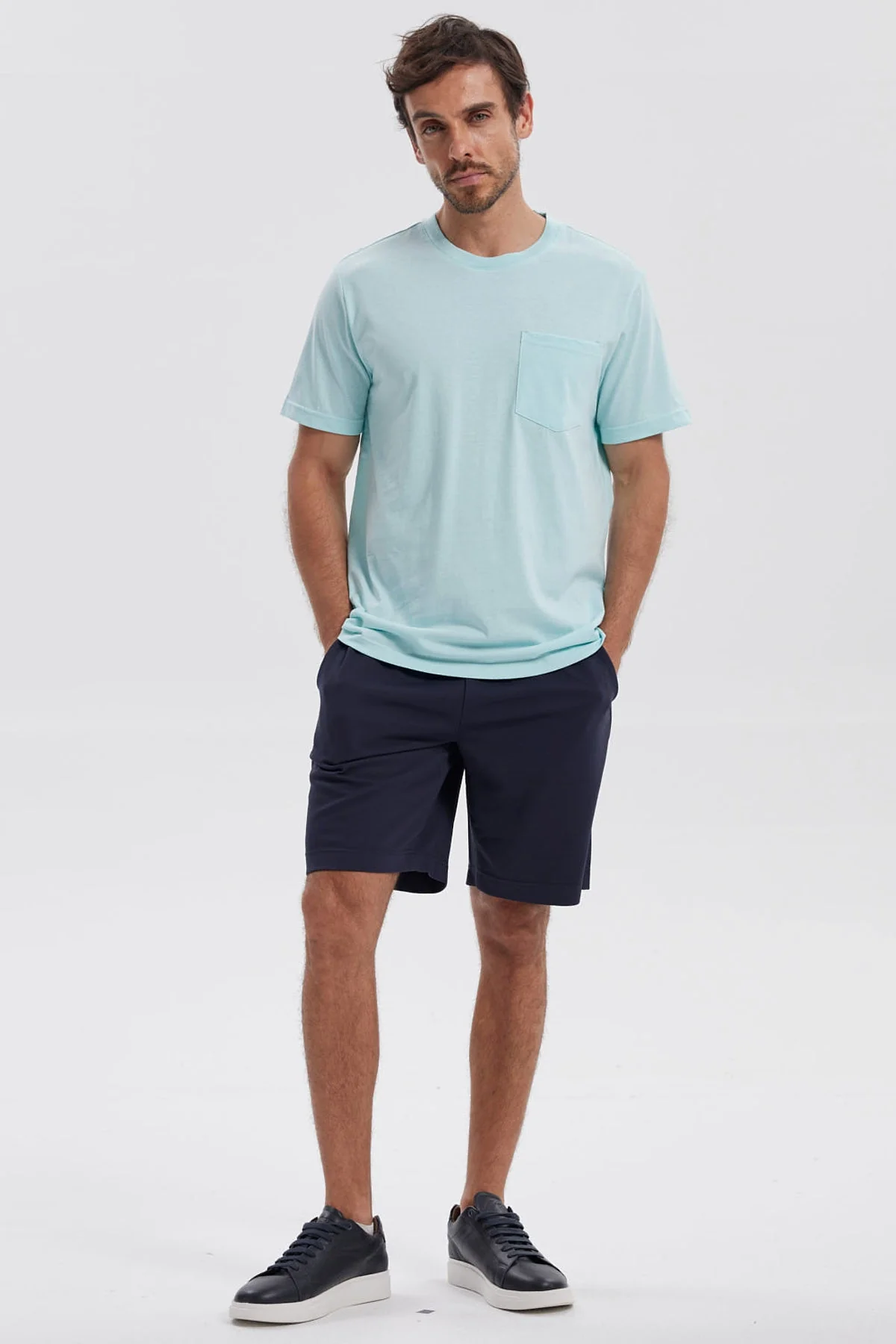 Polera Hombre Básica Con Bolsillo Verde Claro - Image 4