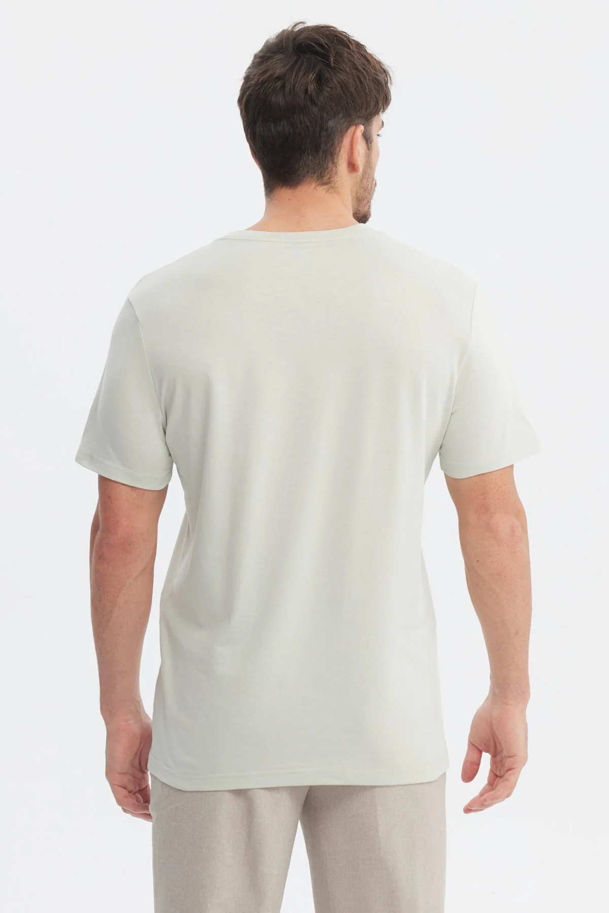 Polera Hombre Básica Verde Claro - Image 3