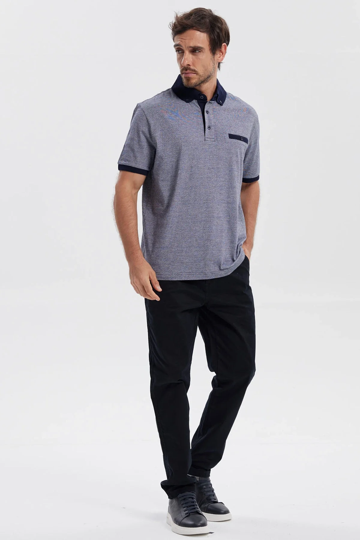 Polera Hombre Botón Gris - Image 4