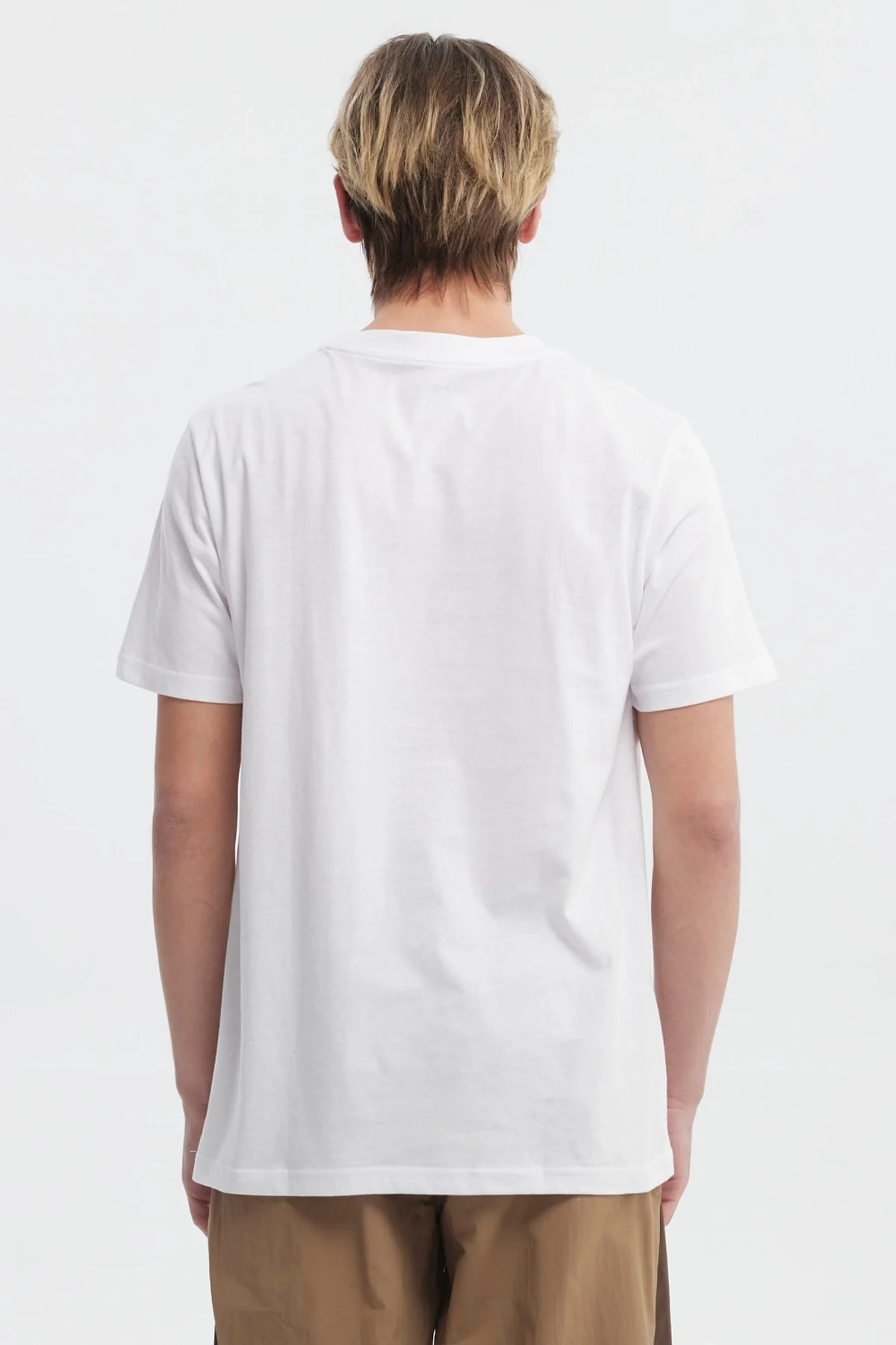 Polera Hombre College Print Blanco - Image 3