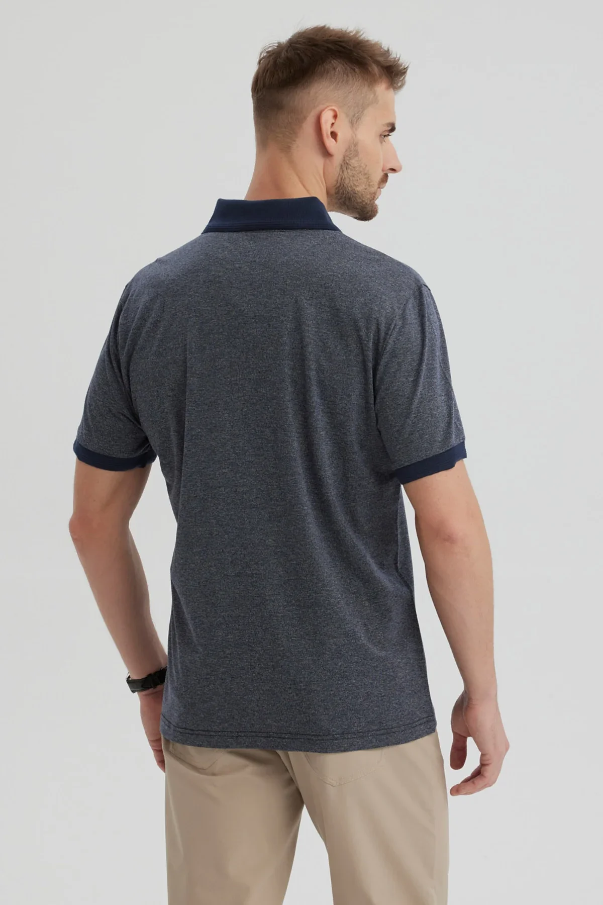 Polera Hombre Con Contraste Azul Marino - Image 2