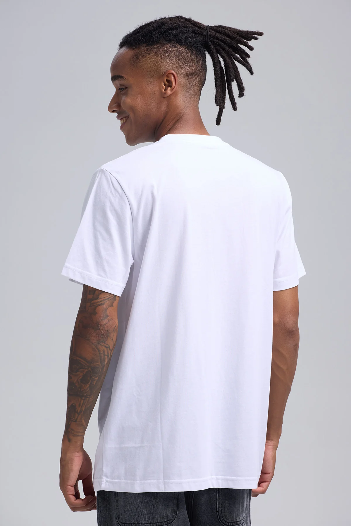 Polera Hombre Estampado Blanco - Image 3