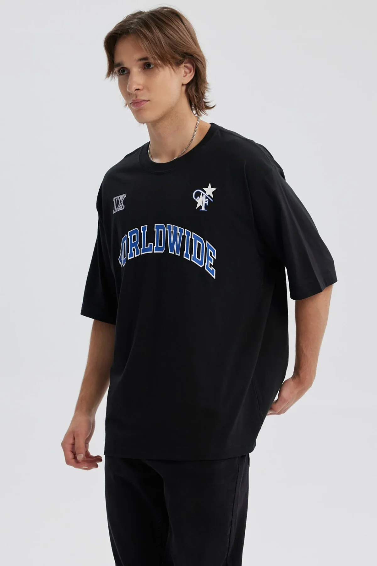 Polera Hombre Estampado Negro - Image 2