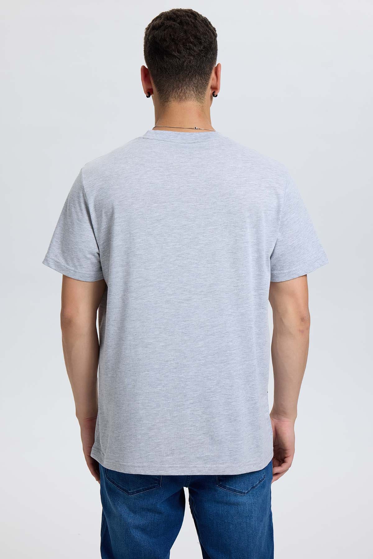 Polera Hombre Regular Fit Básica Gris Melange - Image 3