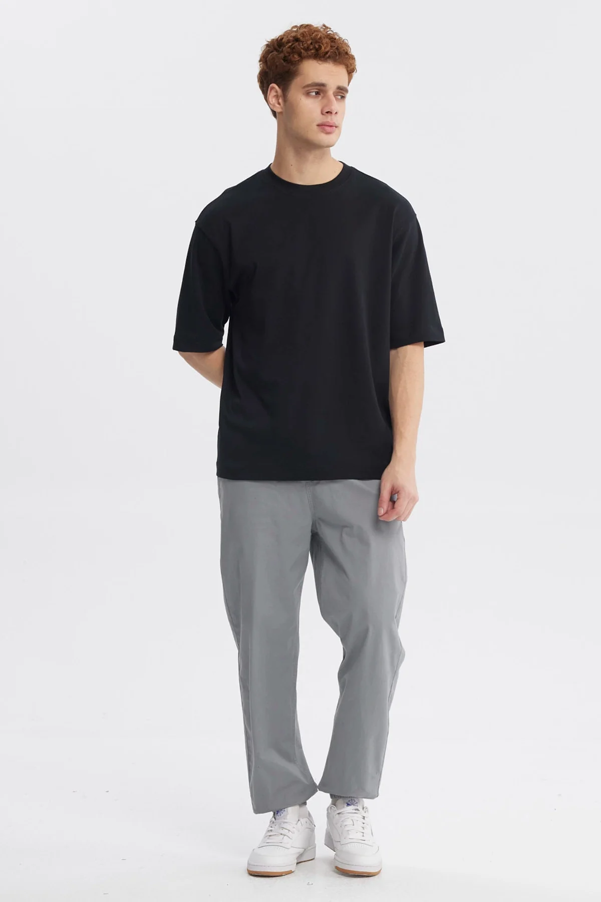 Polera Hombre Loose Fit Negro - Image 4