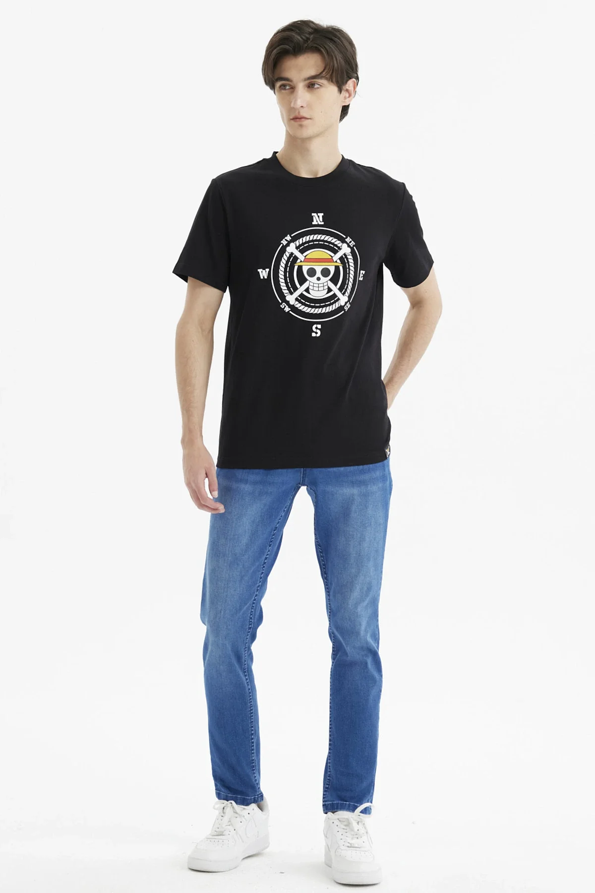 Polera Hombre One Piece Negro - Image 4