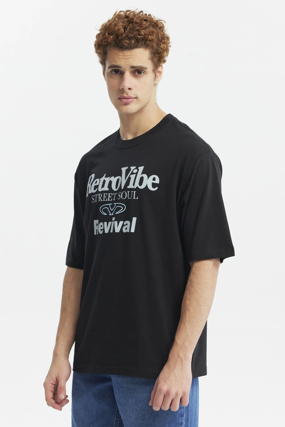 Polera Hombre Oversize Retro Print Negro - Image 2