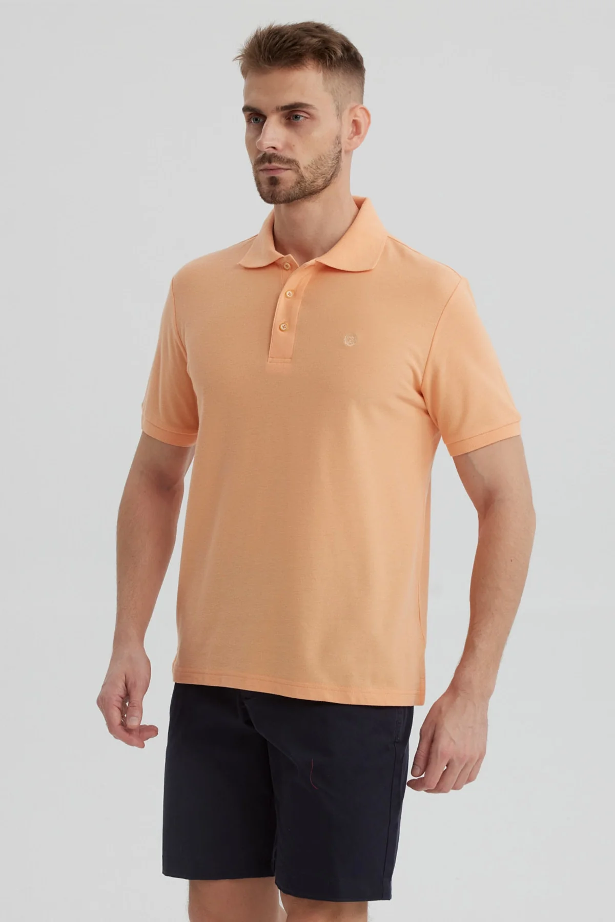 Polera Hombre Pique Básica Lisa Damasco - Image 2