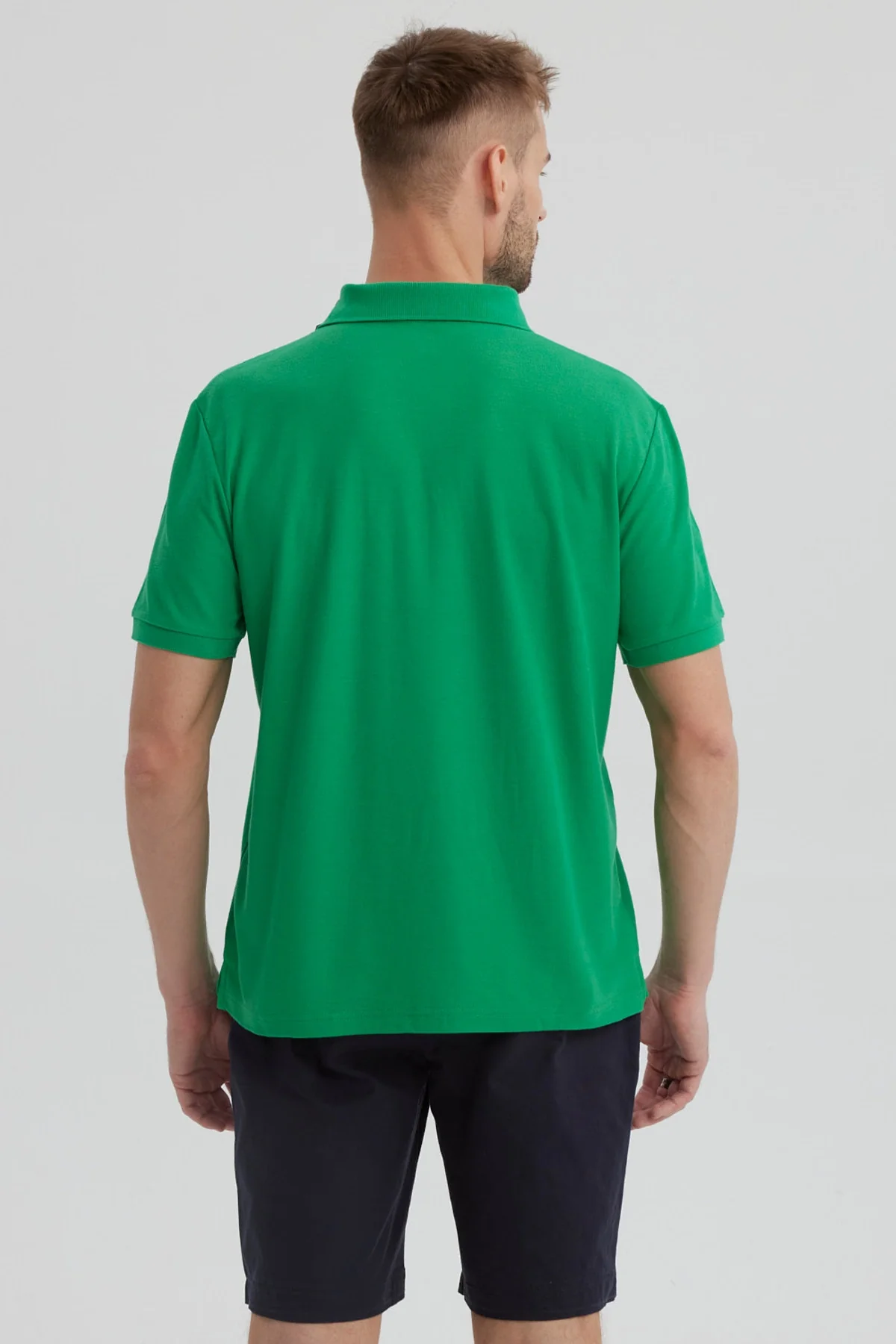 Polera Hombre Pique Básica Lisa Verde - Image 3