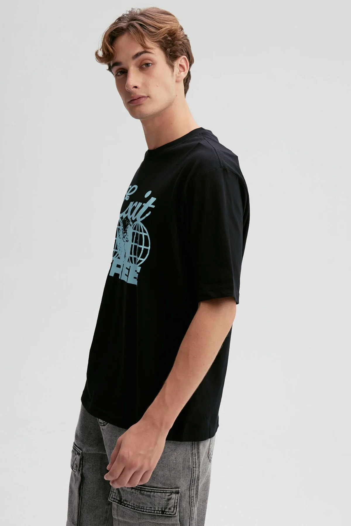 Polera Hombre Print Central Negro - Image 3