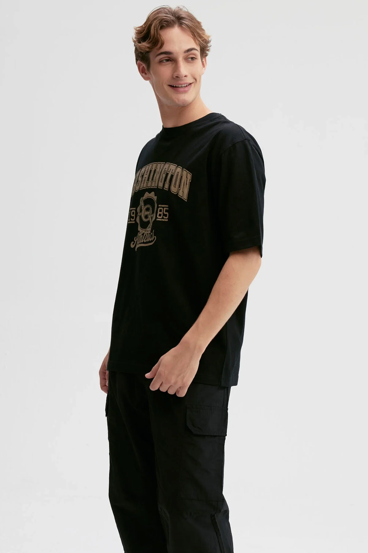 Polera Hombre Print Central Negro - Image 2