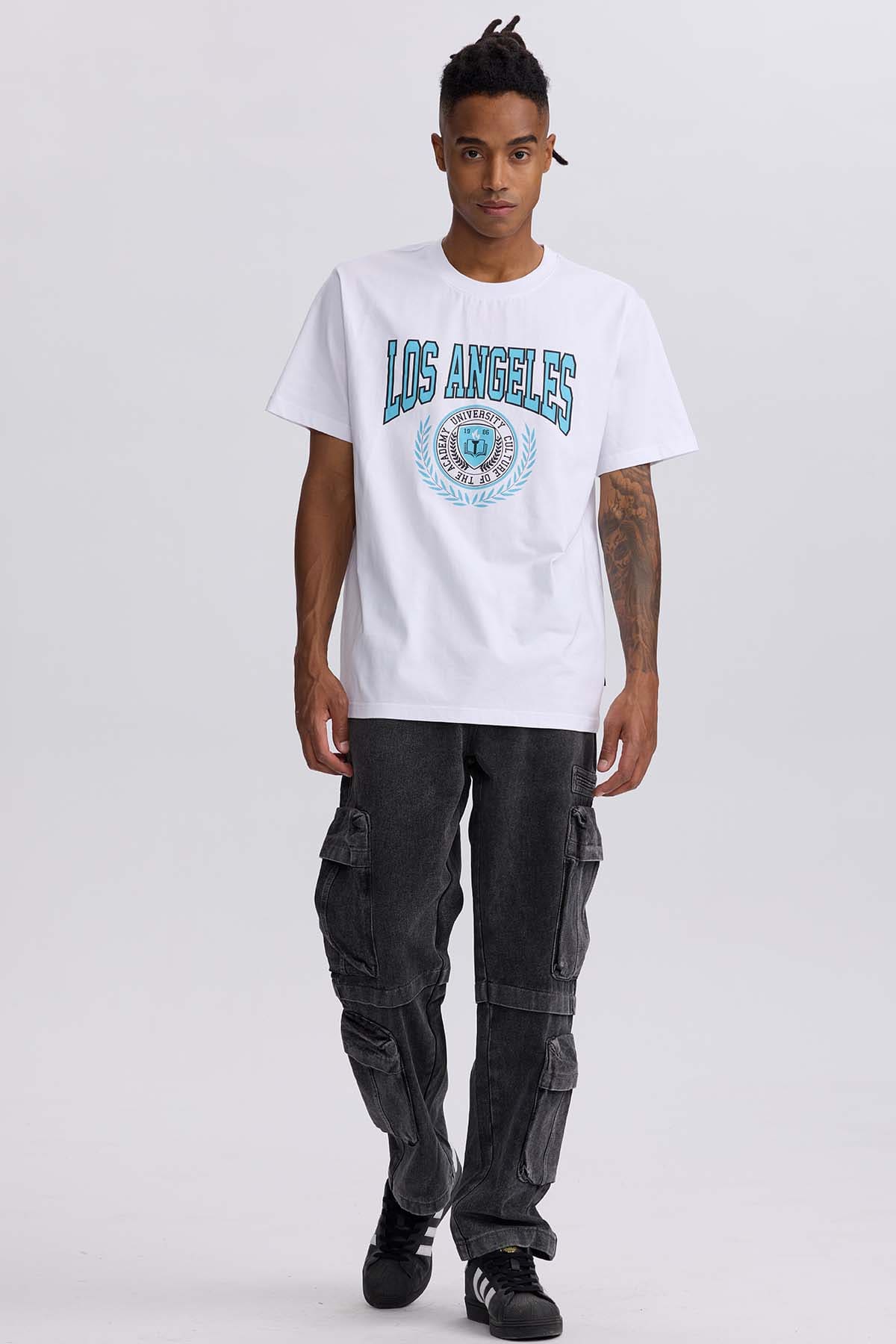 Polera Hombre Print College Blanco - Image 4