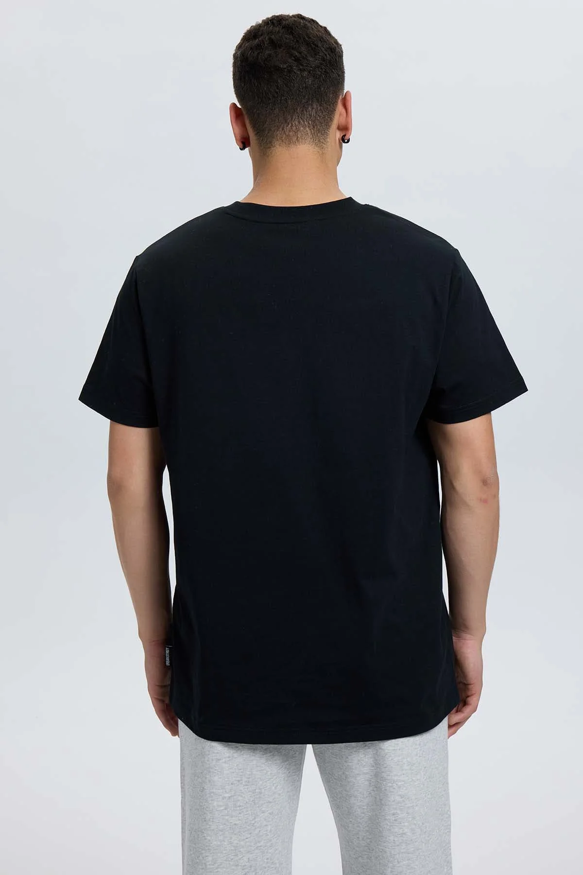 Polera Hombre Print College Negro - Image 3