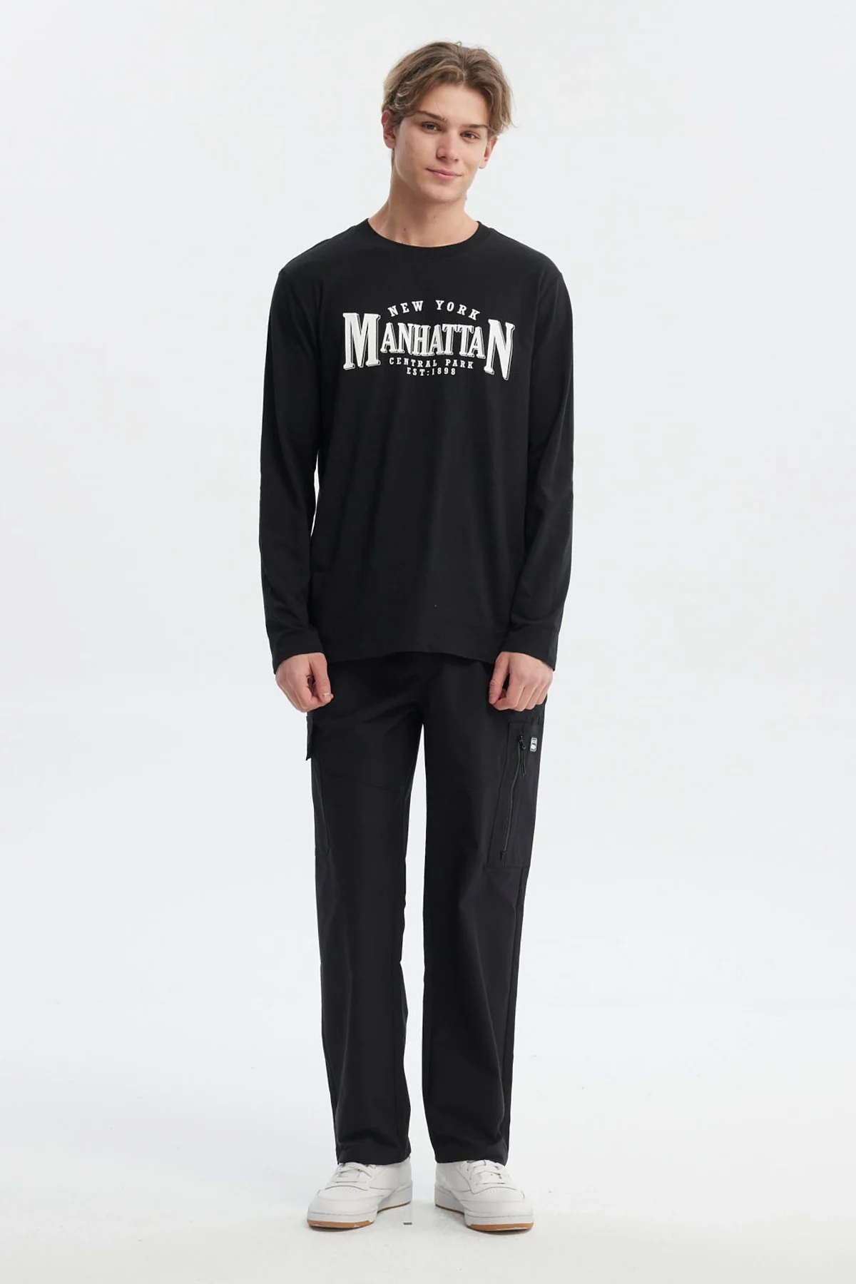 Polera Hombre Print Frontal Negro - Image 4