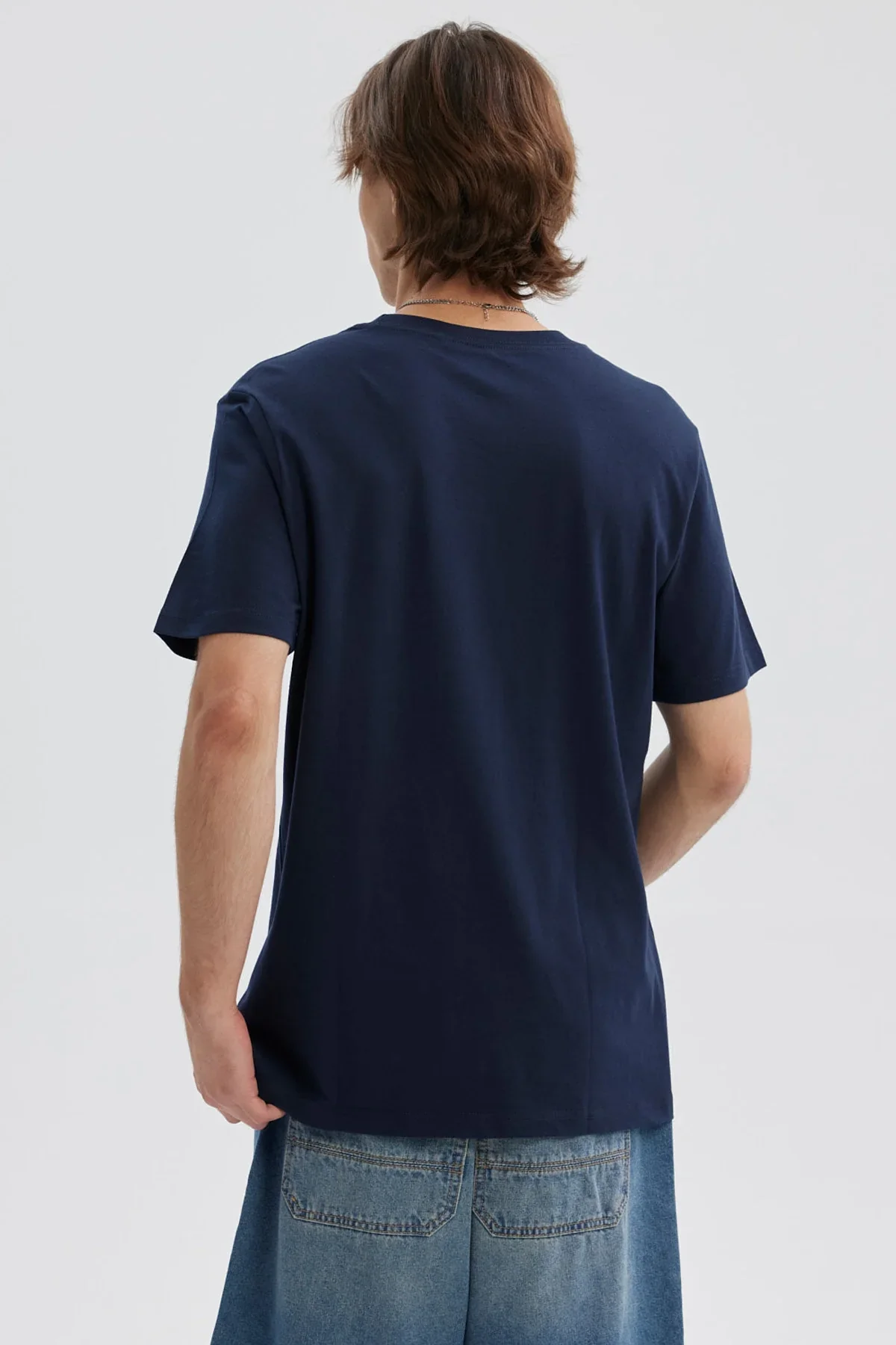 Polera Hombre Print Posicional Azul Oscuro - Image 3
