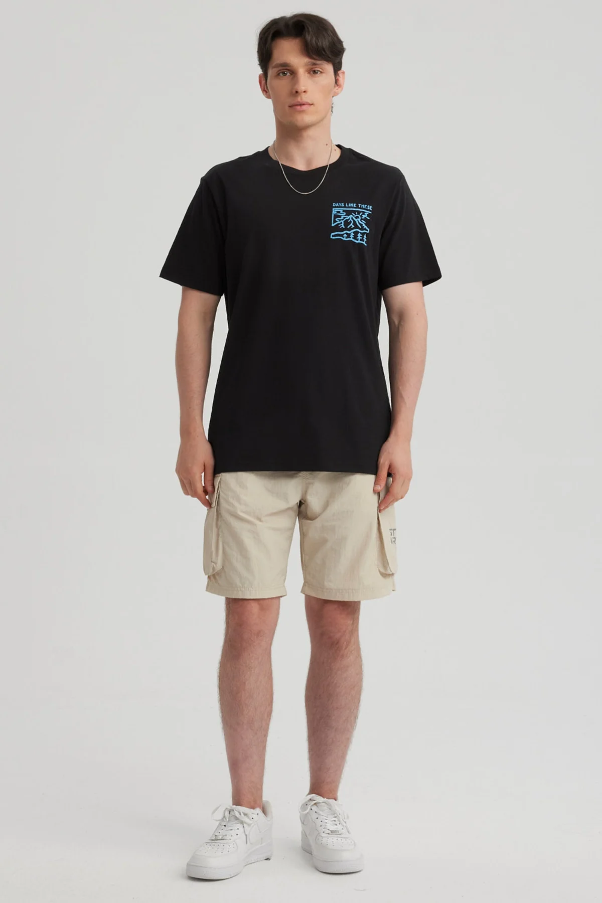 Polera Hombre Print Regular Fit Negro - Image 4