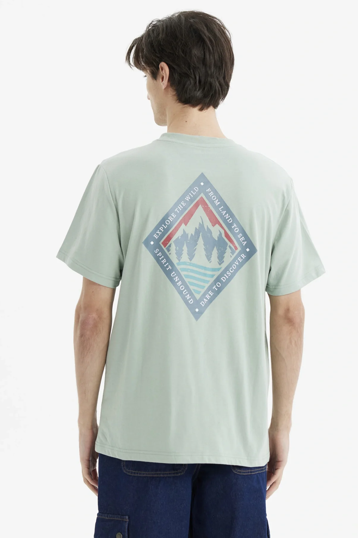 Polera Hombre Regular Print Frontal Verde Claro - Image 3