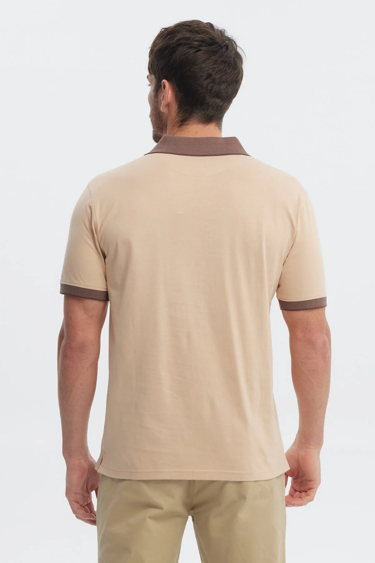 Polera Hombre Slim Cuello Camisero Beige - Image 3