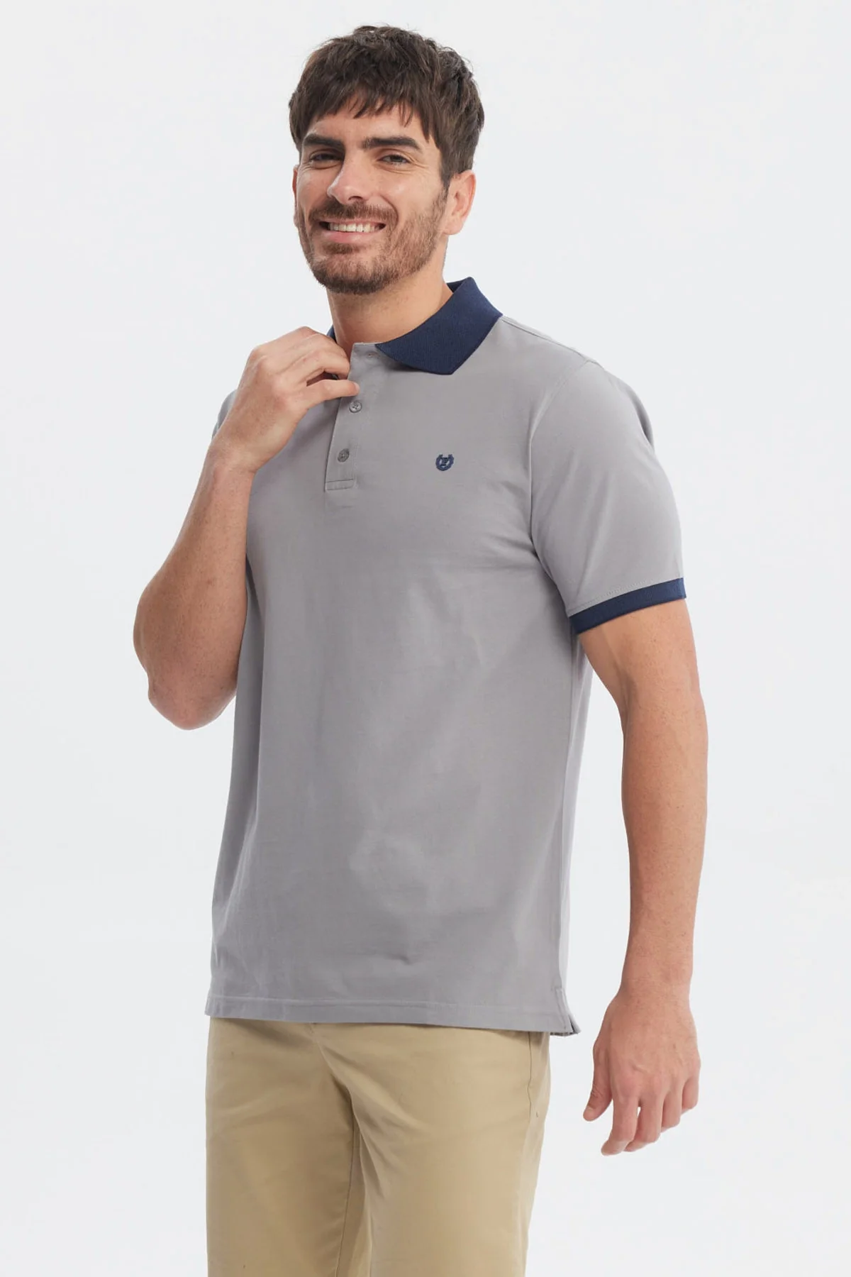 Polera Hombre Slim Cuello Camisero Gris - Image 2