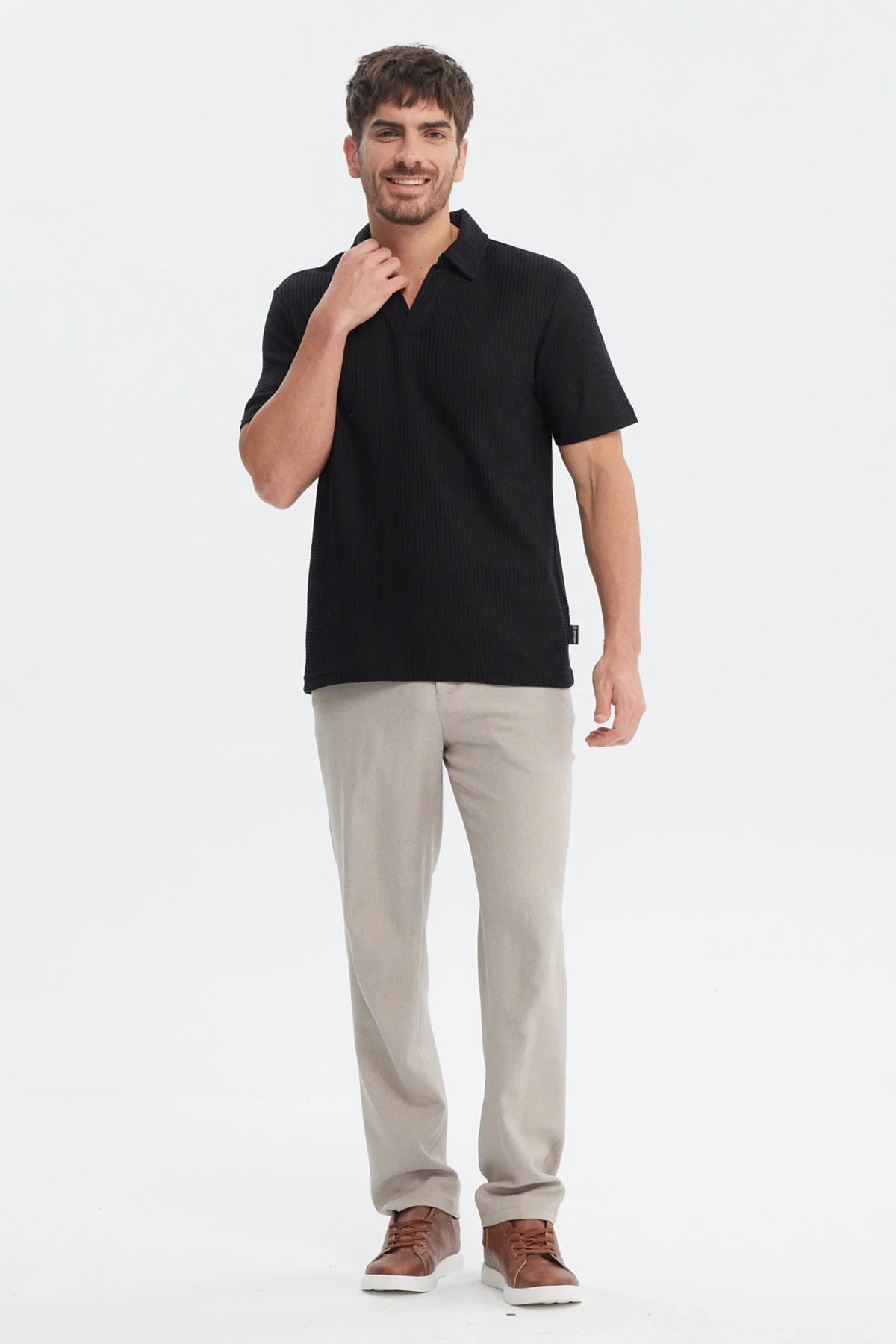 Polera Hombre Slim Cuello Polo Negro - Image 4