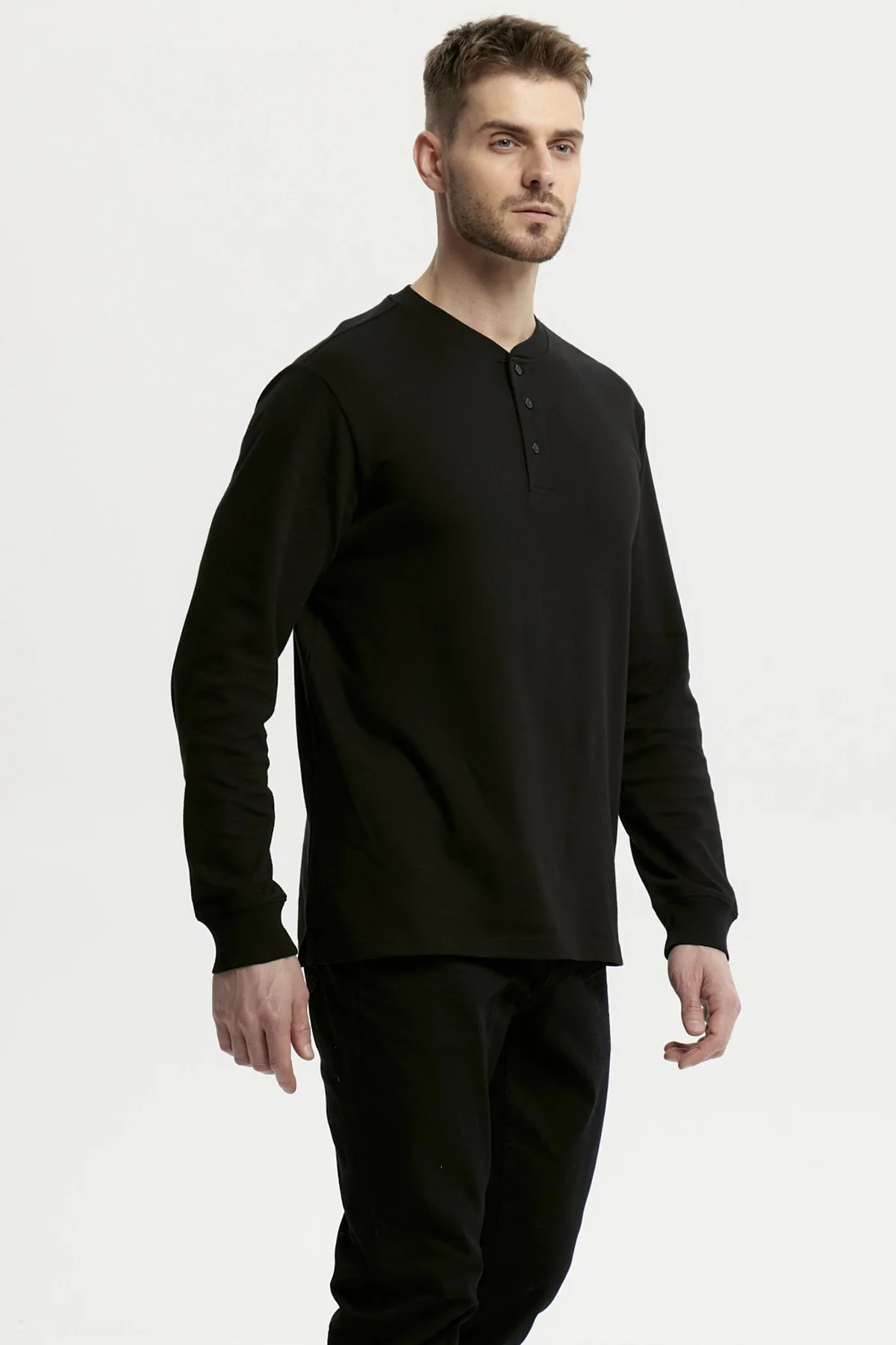 Polera Hombre Slim Negro - Image 2