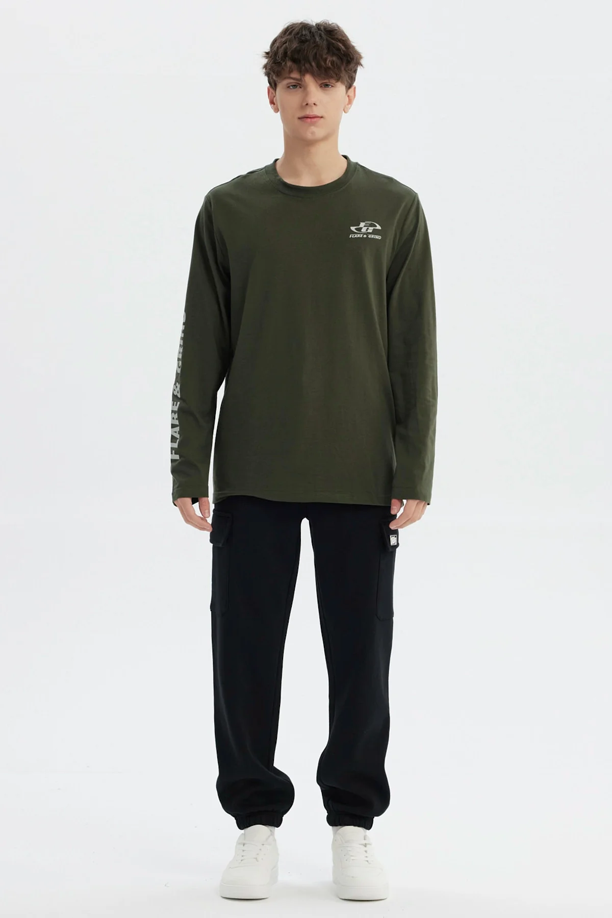 Polera Hombre Slim Verde Militar - Image 4