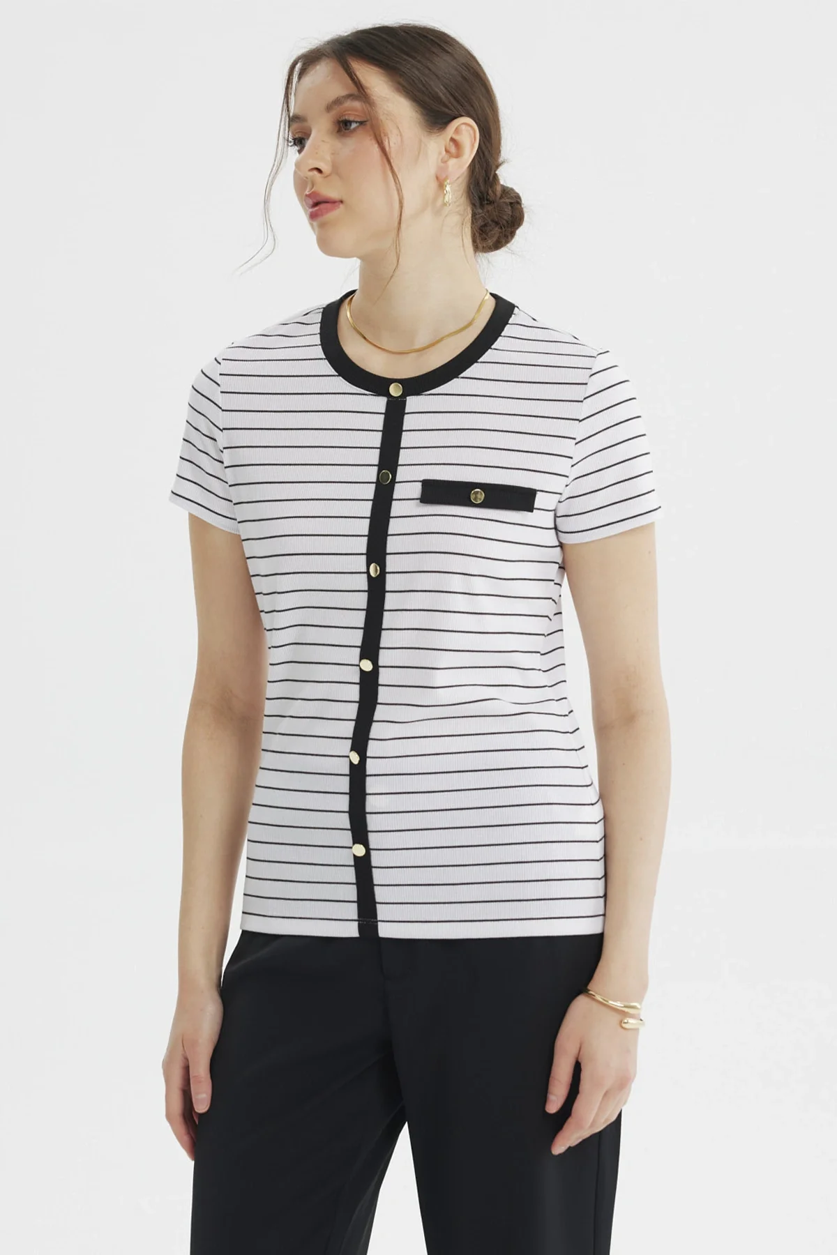 Polera Mujer Abotónado Falso Blanco / Negro - Image 2
