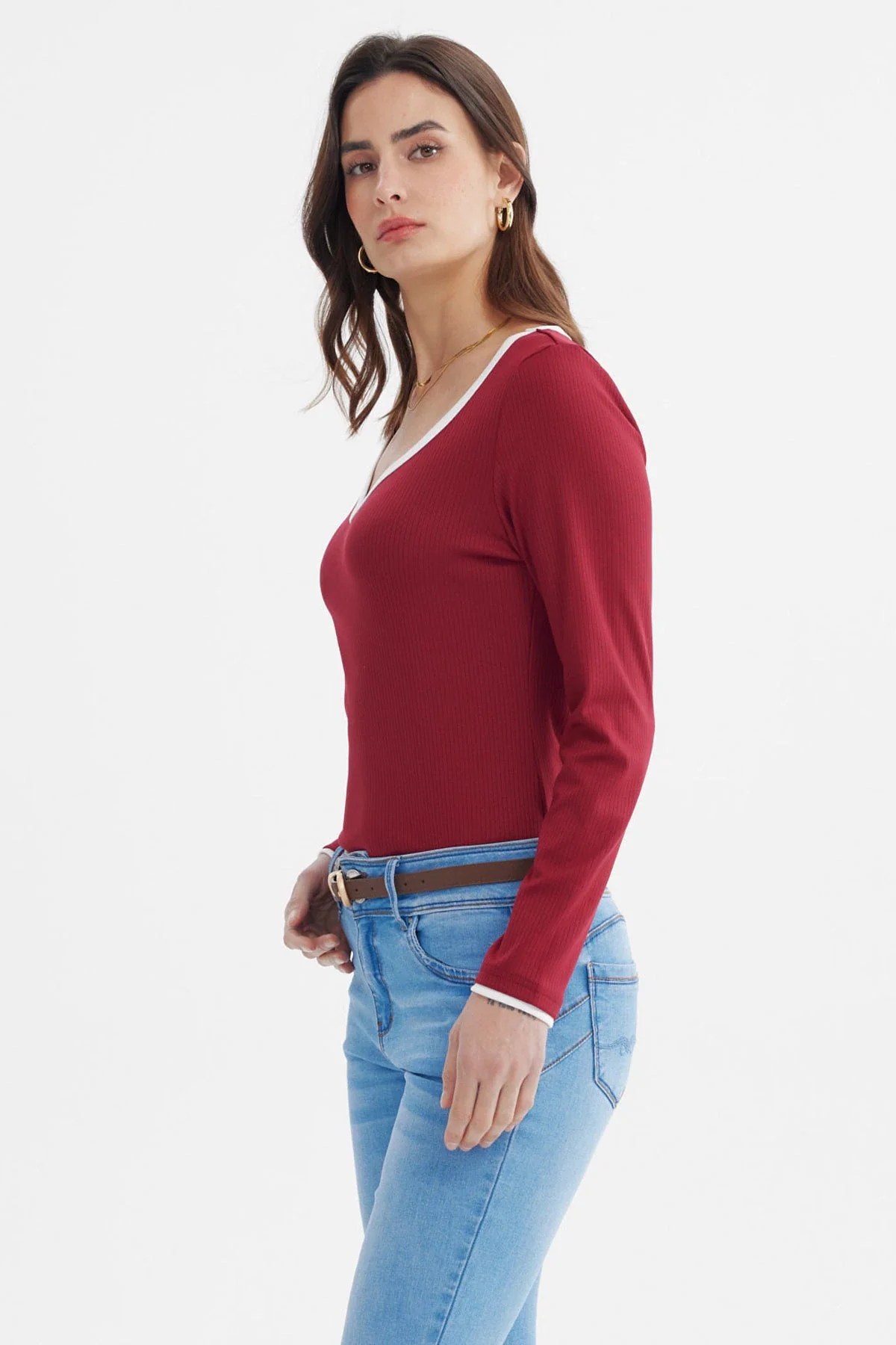 Polera Mujer Ajustado Cuello V Burdeo - Image 2