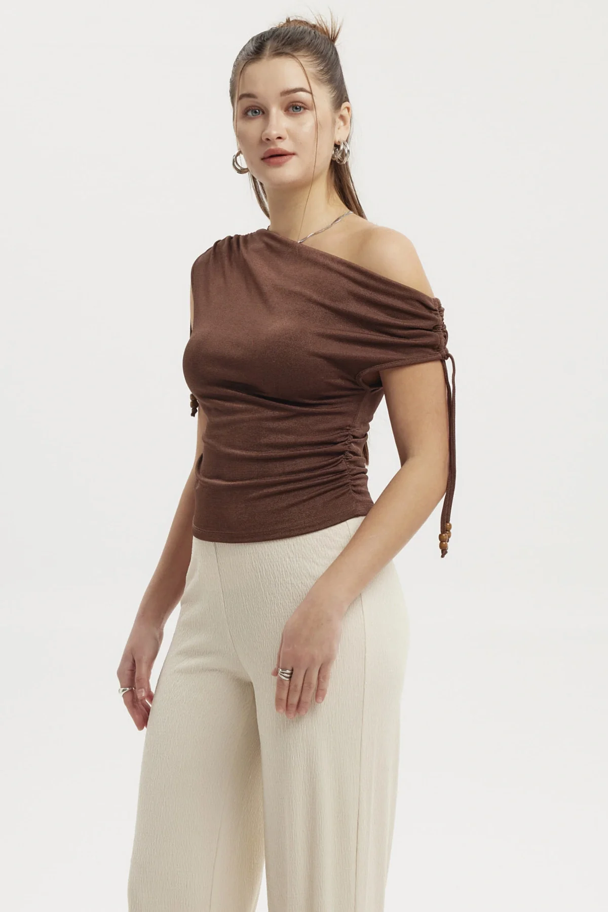 Polera Mujer Ajustado Nudo Café Oscuro - Image 2
